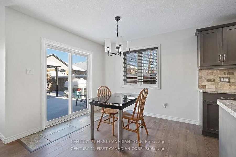 Photo 19 of 46 Westlake Drive, St. Thomas — HOMEH