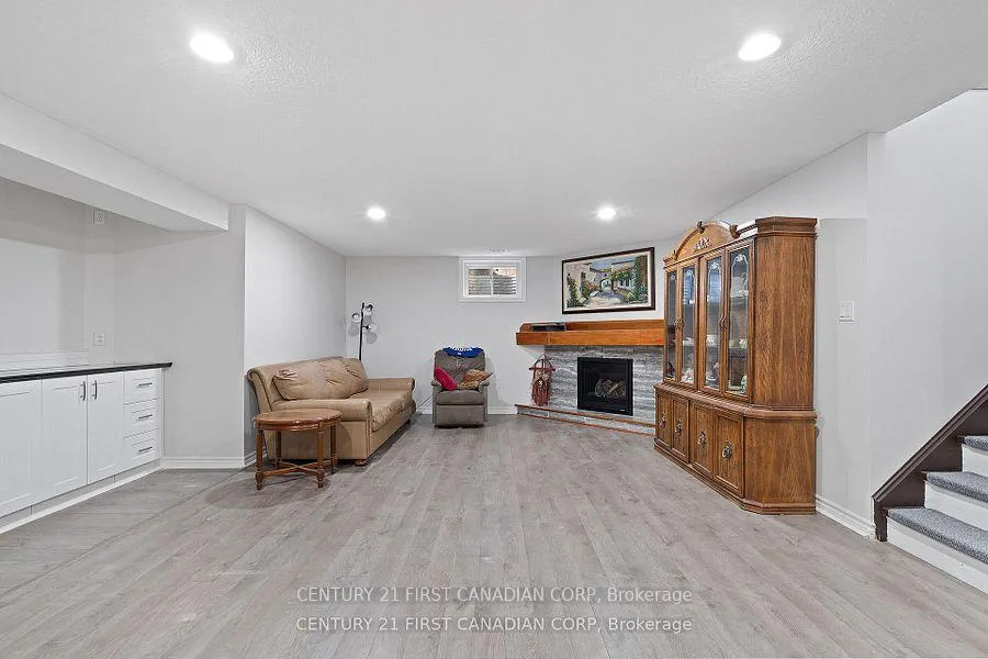 Photo 27 of 46 Westlake Drive, St. Thomas — HOMEH