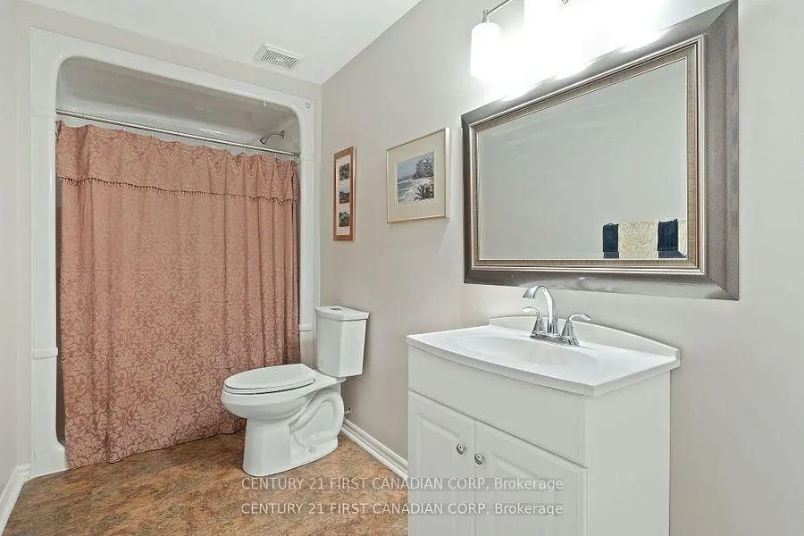 Photo 39 of 46 Westlake Drive, St. Thomas — HOMEH