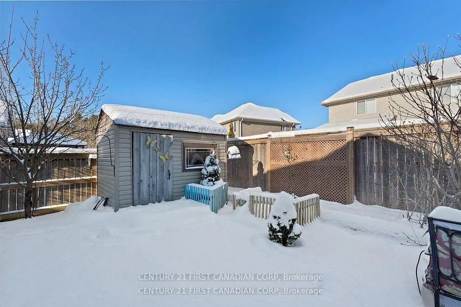 Photo 45 of 46 Westlake Drive, St. Thomas — HOMEH