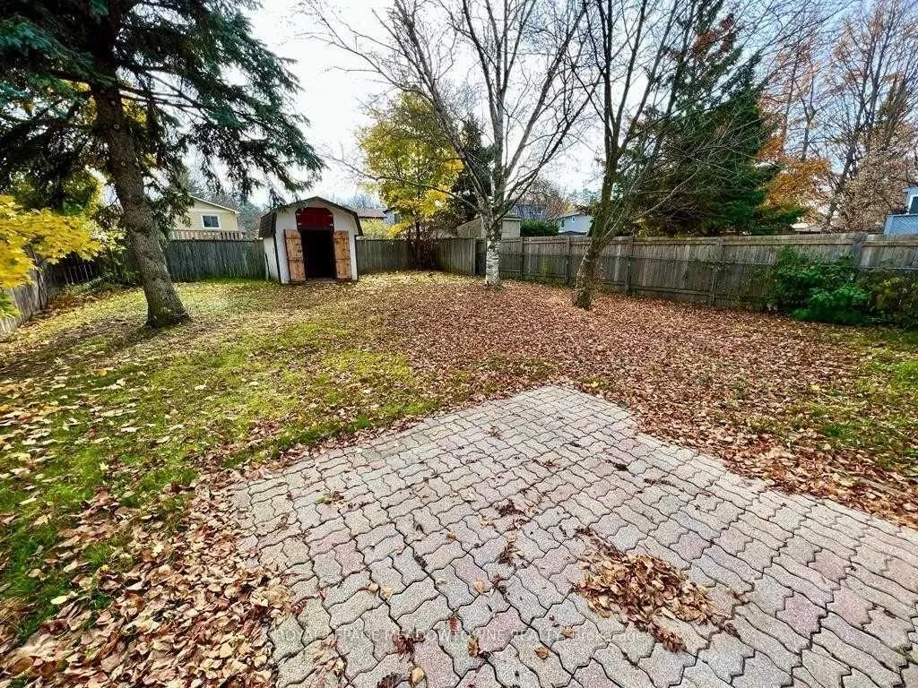 Photo 13 of 96 Janice Drive, Barrie, Sunnidale — HOMEH