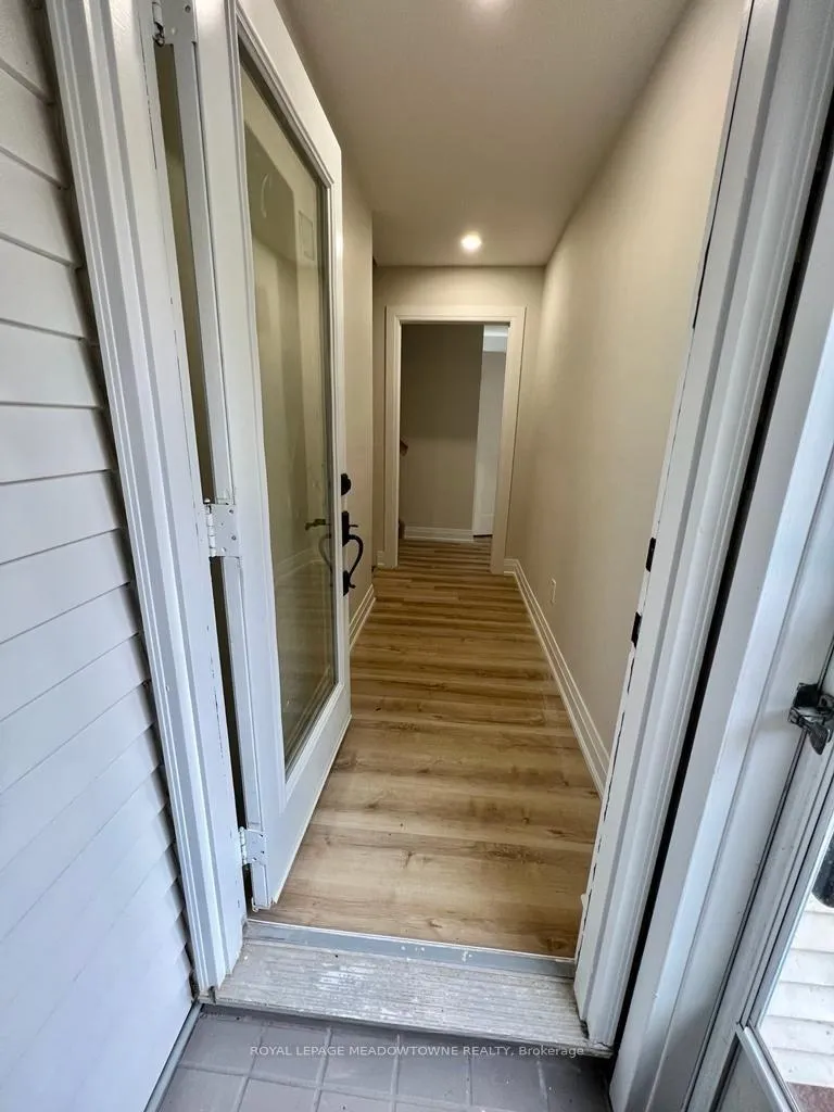 Photo 15 of 96 Janice Drive, Barrie, Sunnidale — HOMEH