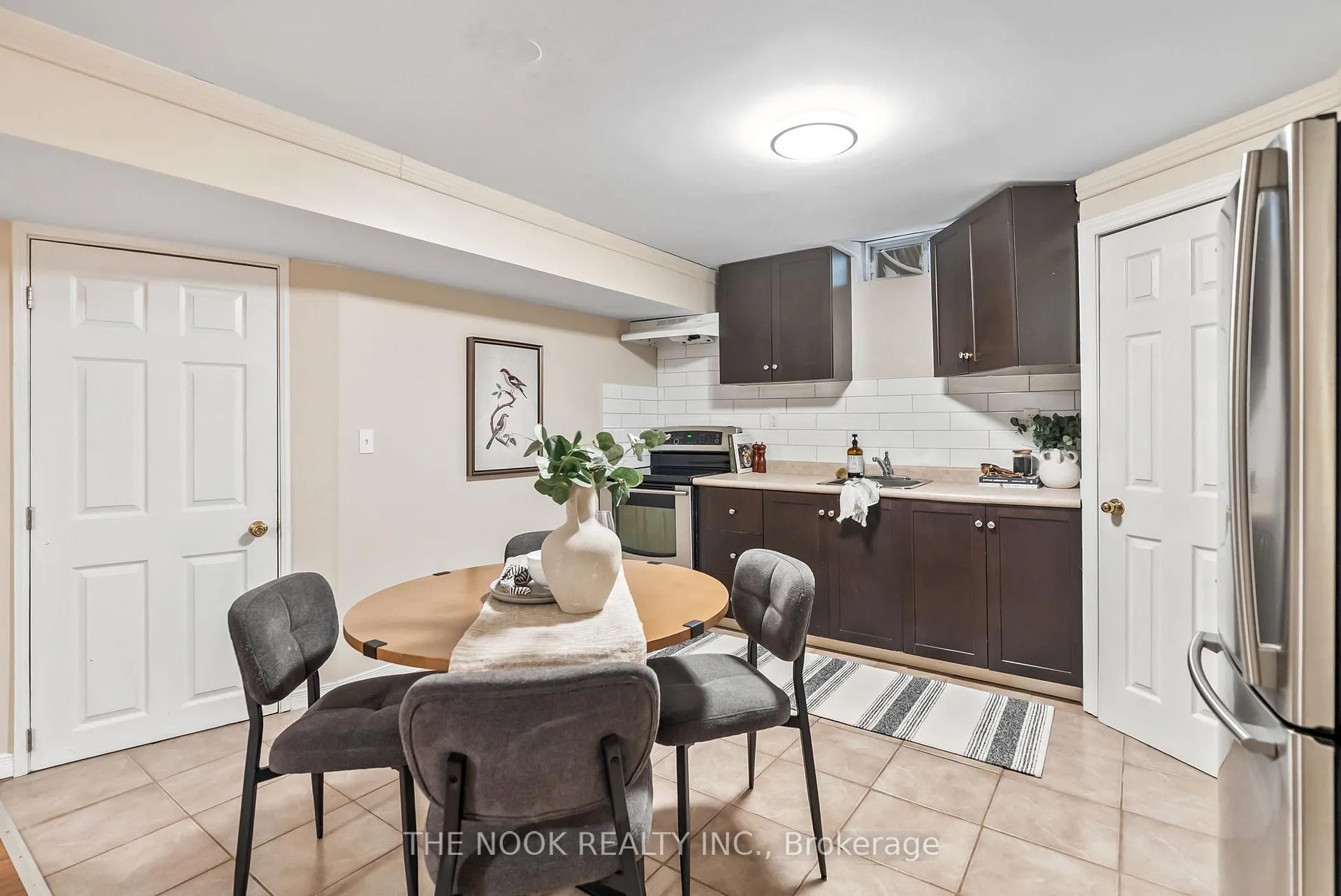 Photo 38 of 1624 Docking Court, Oshawa, Taunton — HOMEH