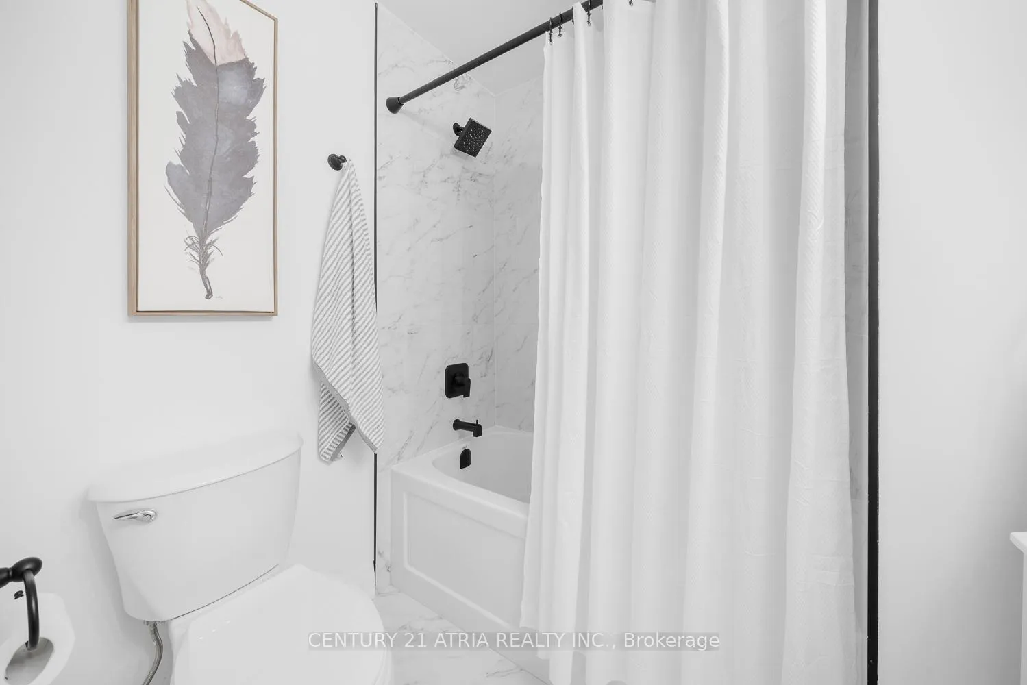 Photo 9 of 1555 Gill Road, Springwater, Midhurst — HOMEH