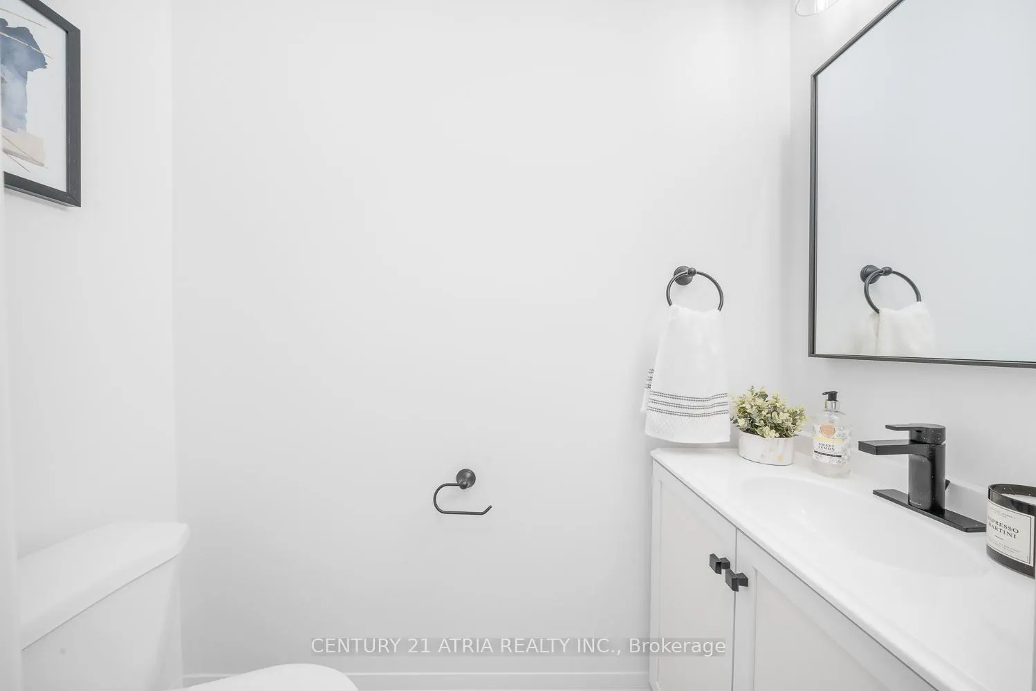 Photo 20 of 1555 Gill Road, Springwater, Midhurst — HOMEH