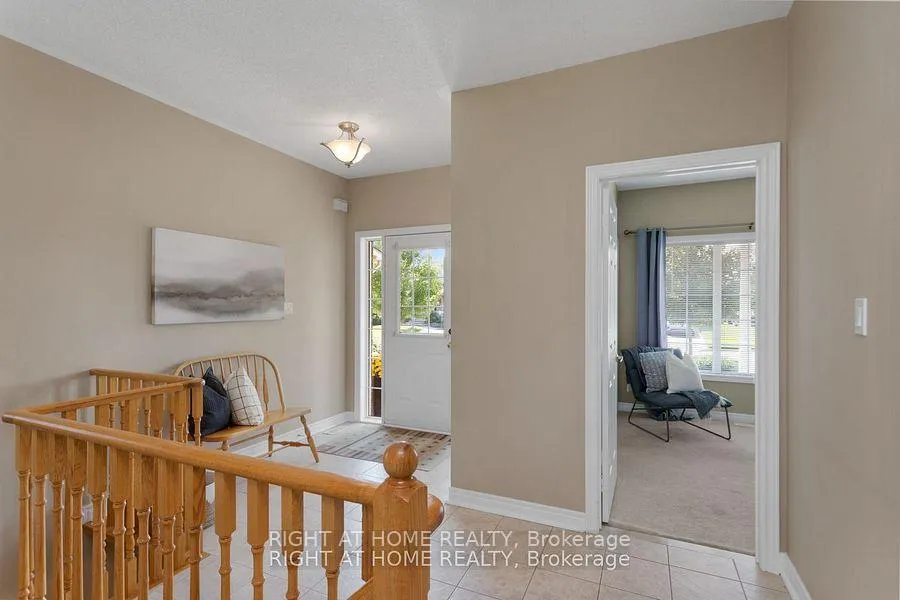 Photo 6 of 307 Waterbury Crescent, Scugog, Port Perry — HOMEH