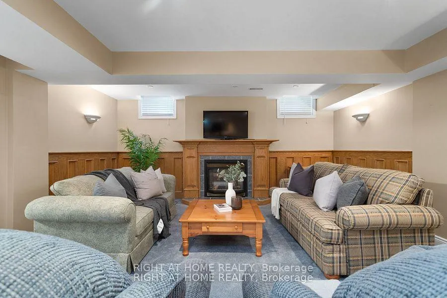 Photo 25 of 307 Waterbury Crescent, Scugog, Port Perry — HOMEH