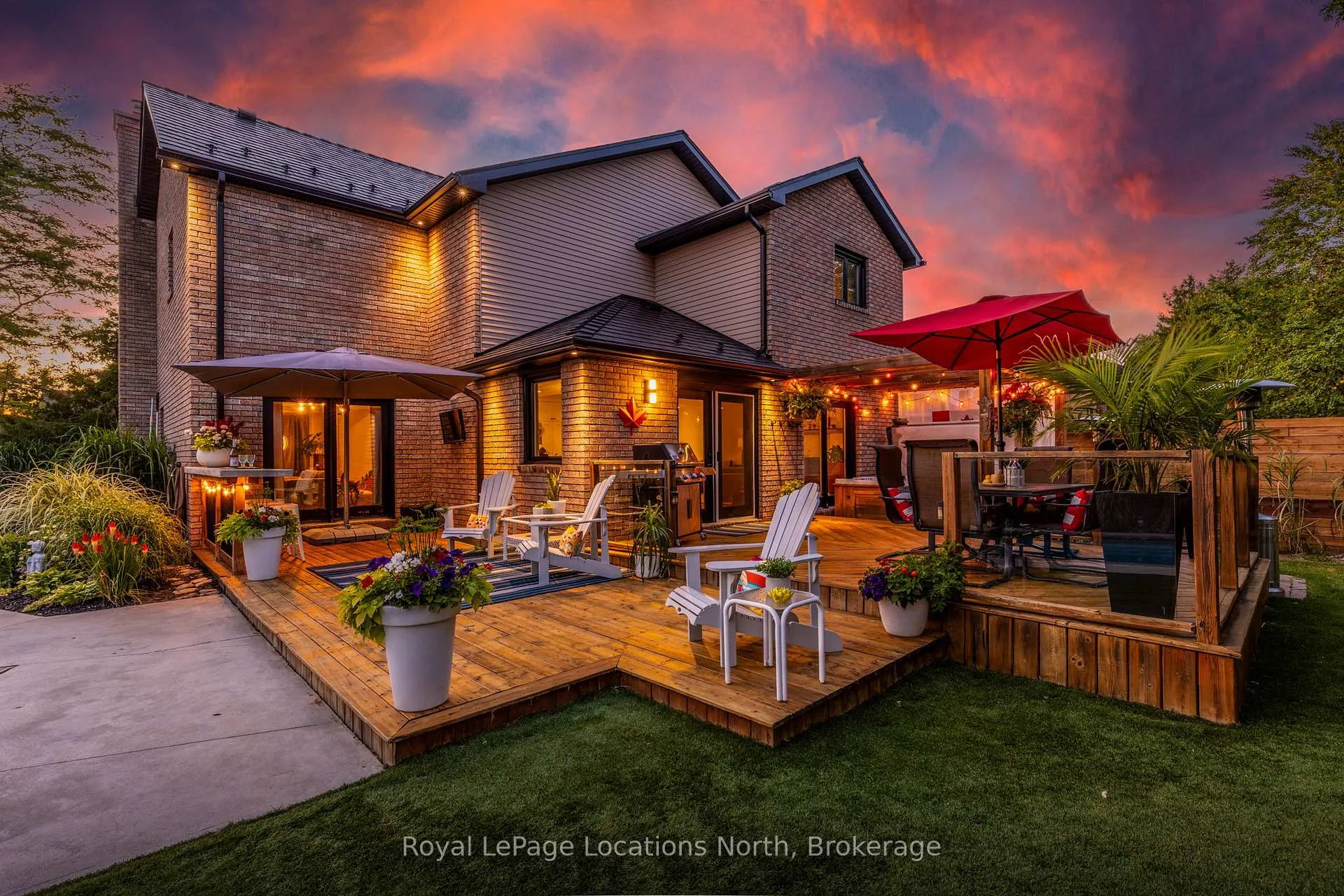 Photo 2 of 8 Burnside Court, Collingwood — HOMEH