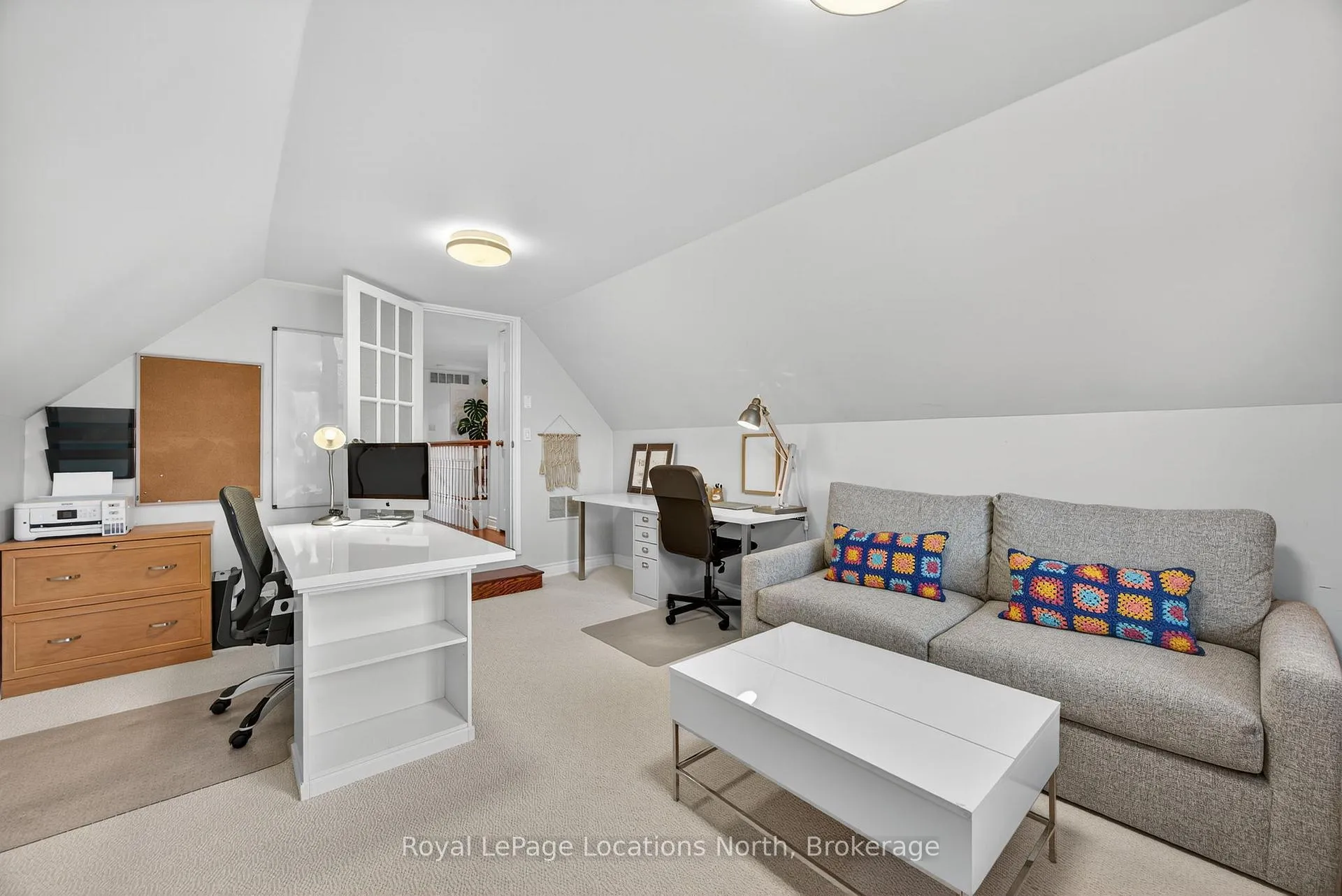 Photo 35 of 8 Burnside Court, Collingwood — HOMEH