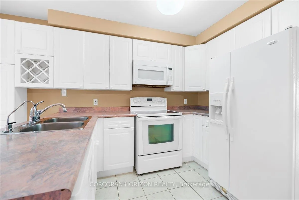 Photo 10 of 312 Harvie Road, Barrie, Holly — HOMEH