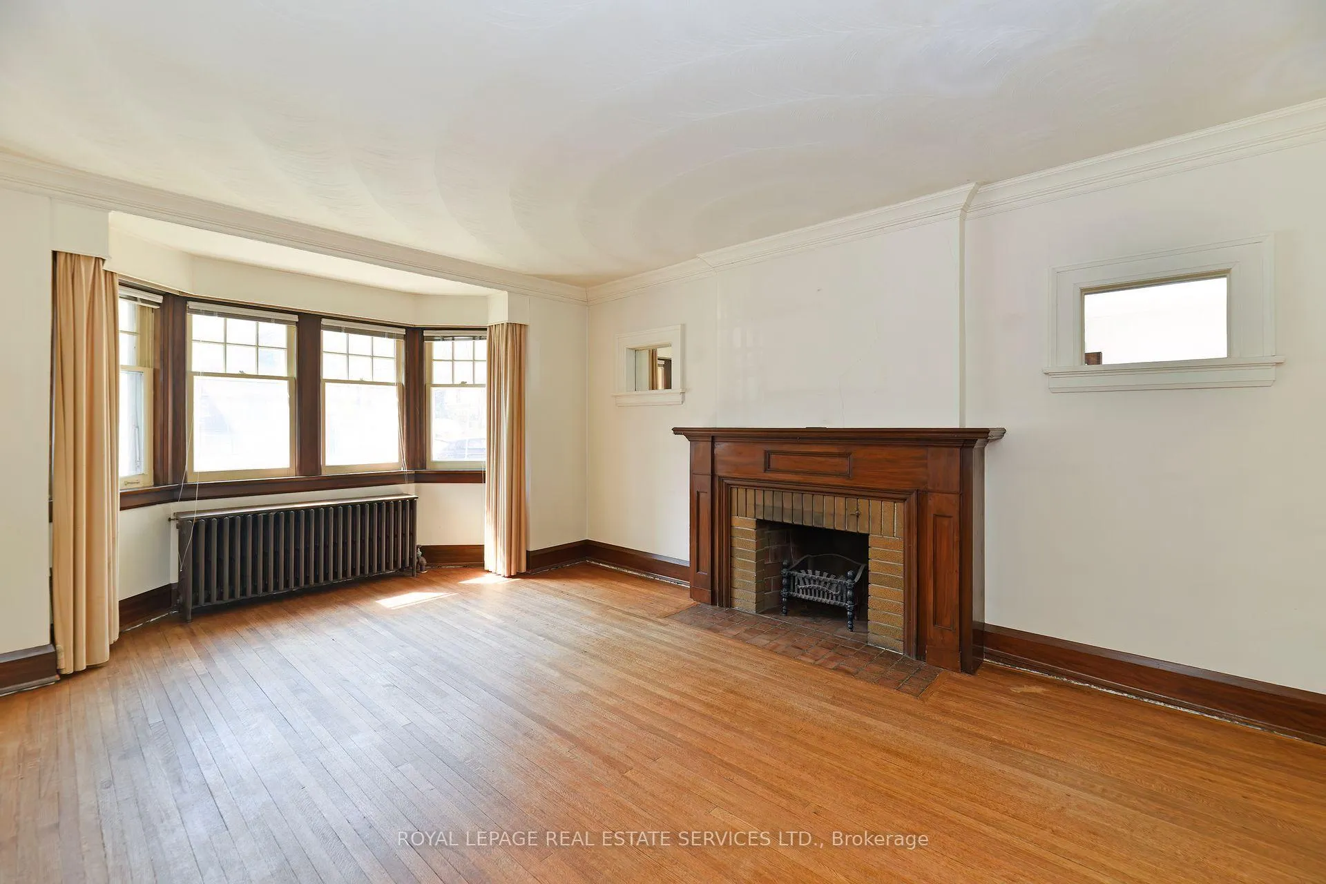 Photo 4 of 394 St Clements Avenue, Toronto, Lawrence Park South — HOMEH