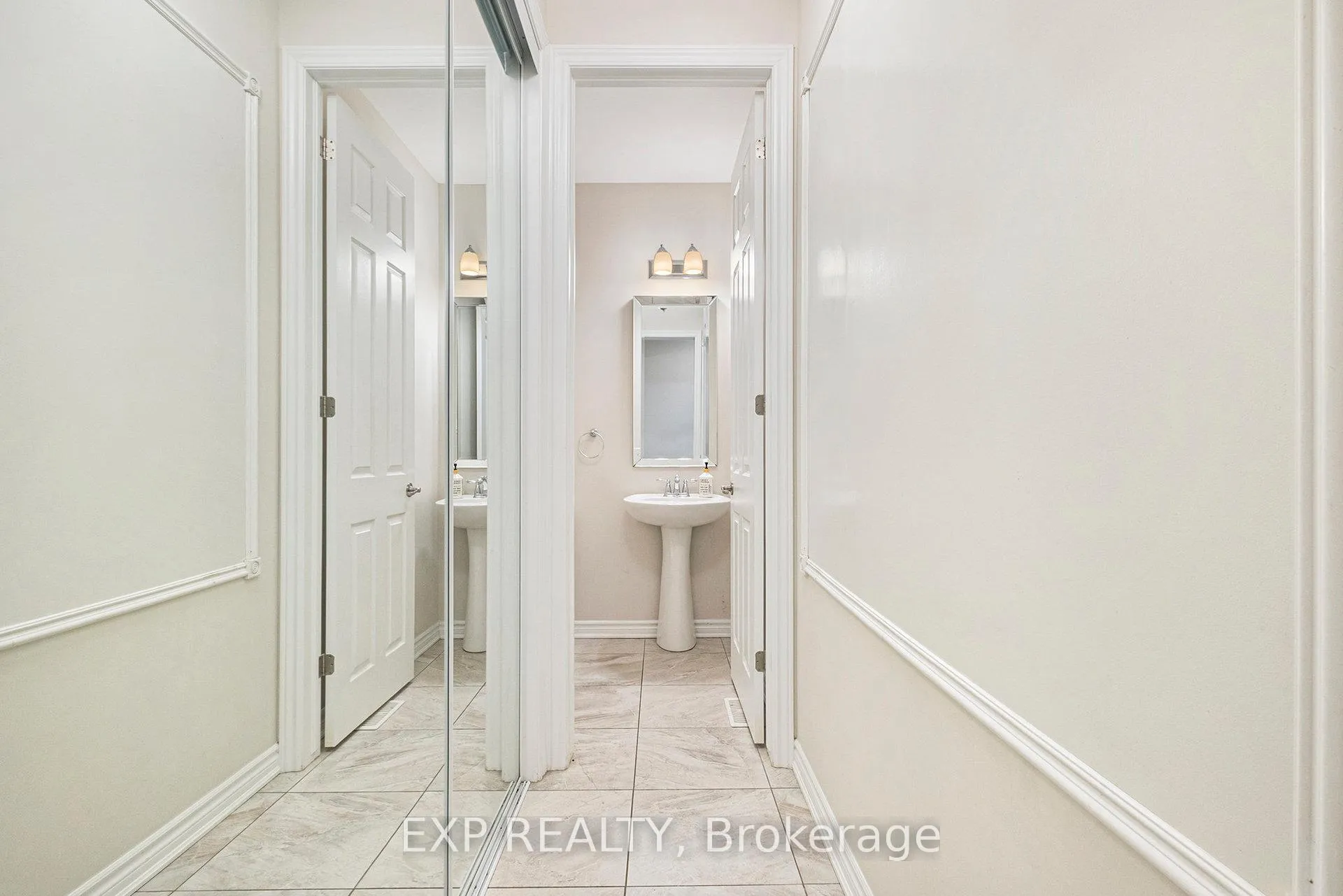 Photo 6 of 186 Lamprey Street, Ottawa, Barrhaven - Half Moon Bay — HOMEH