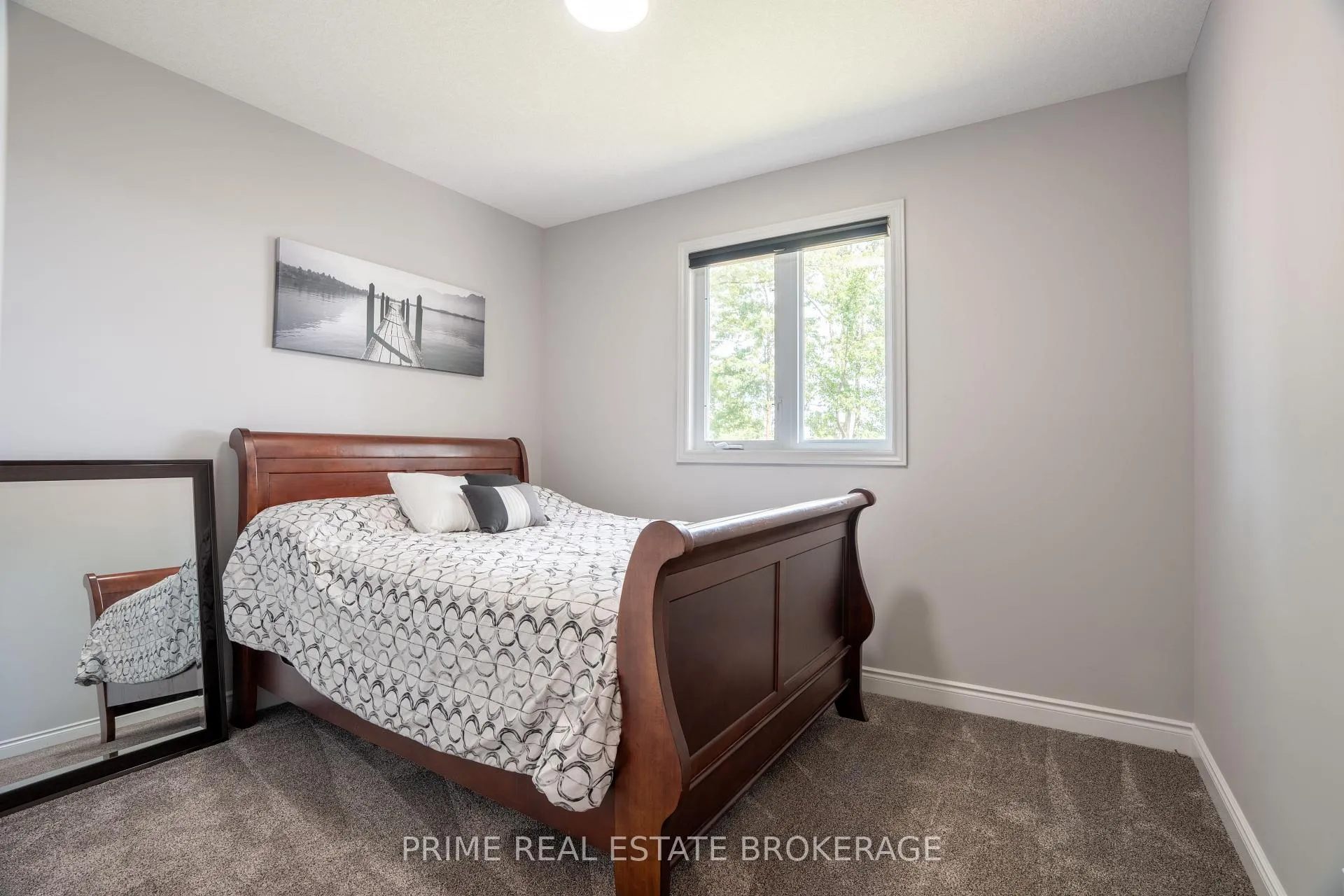 Photo 17 of 19 Middle Street, South Huron, Exeter — HOMEH