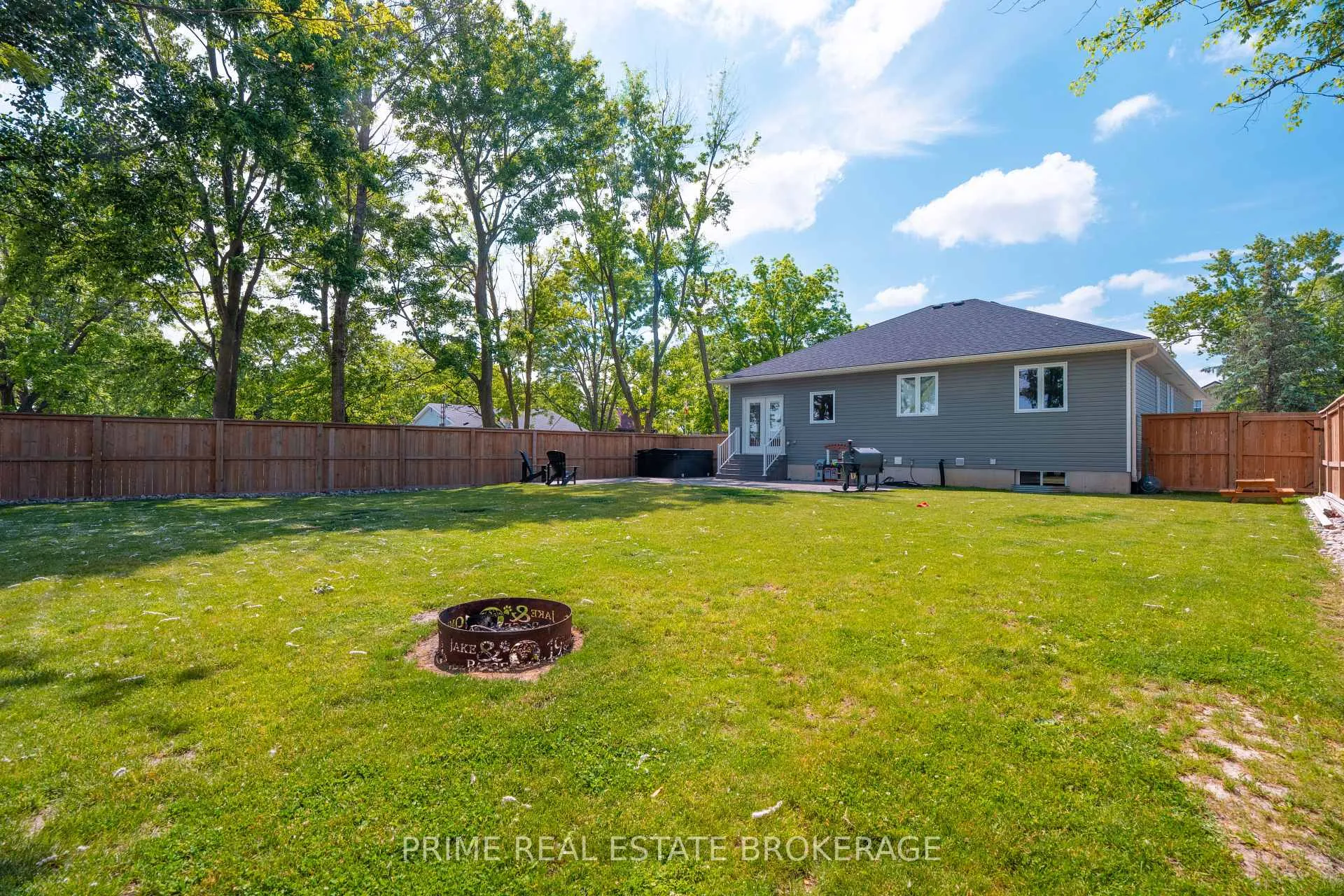 Photo 29 of 19 Middle Street, South Huron, Exeter — HOMEH