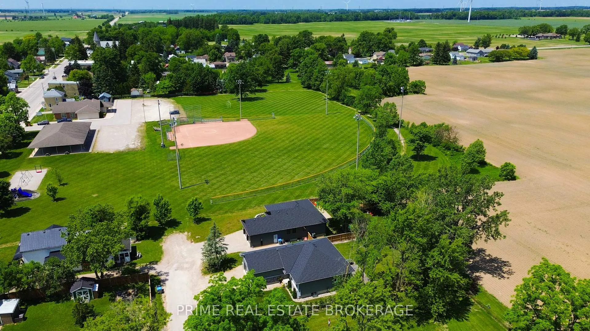 Photo 32 of 19 Middle Street, South Huron, Exeter — HOMEH
