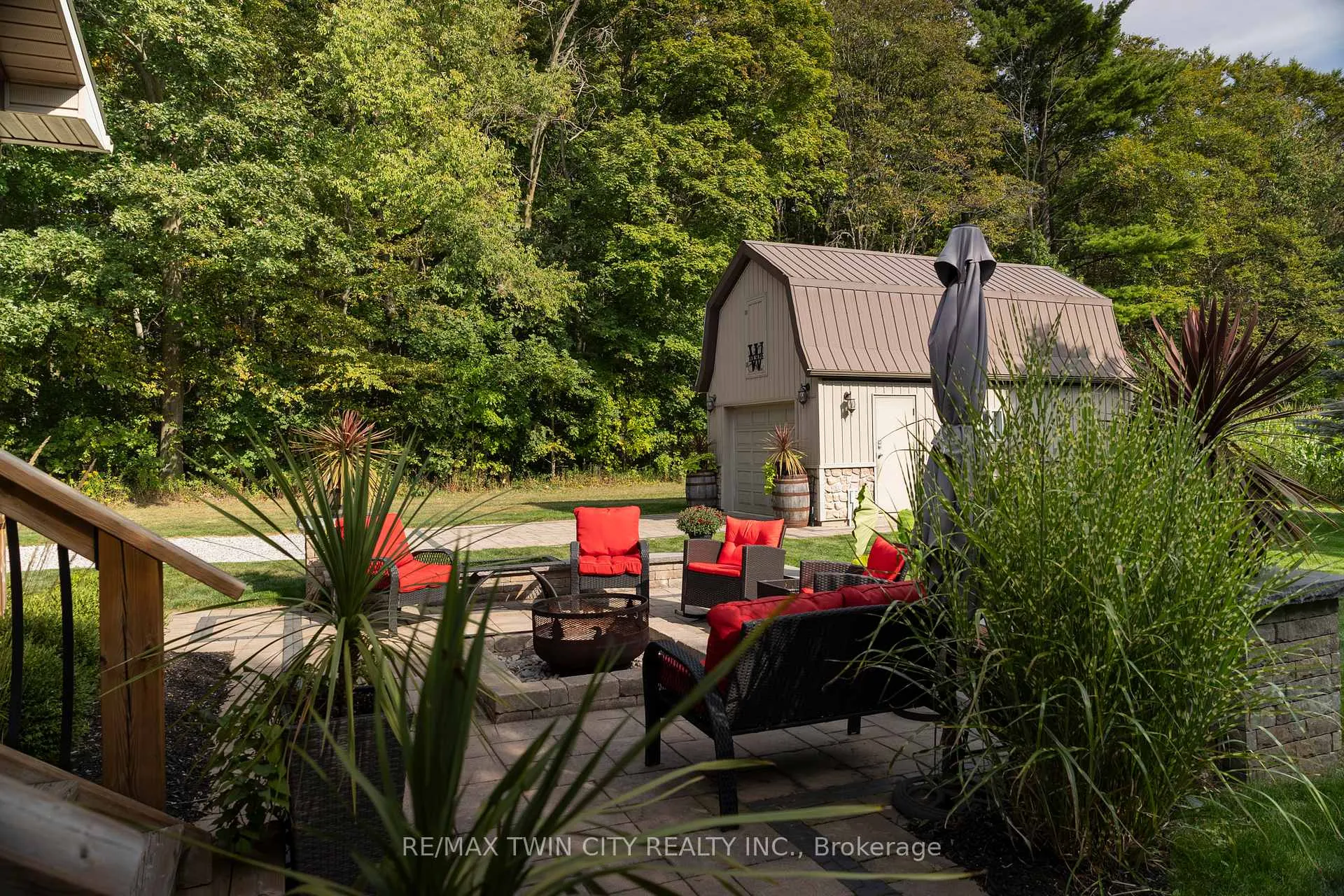 Photo 2 of 93 Norwich Road, Brant, Oakland — HOMEH