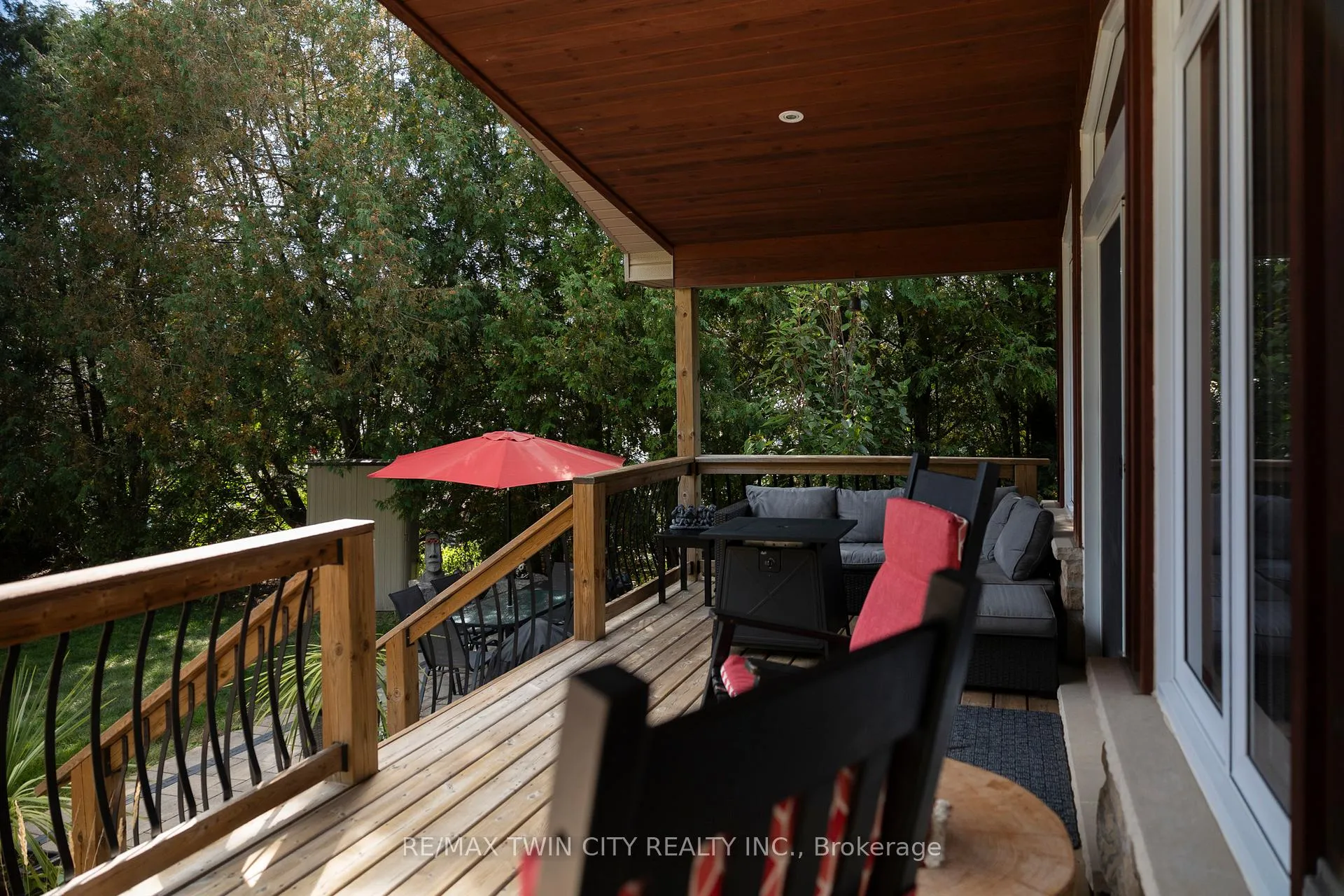 Photo 4 of 93 Norwich Road, Brant, Oakland — HOMEH