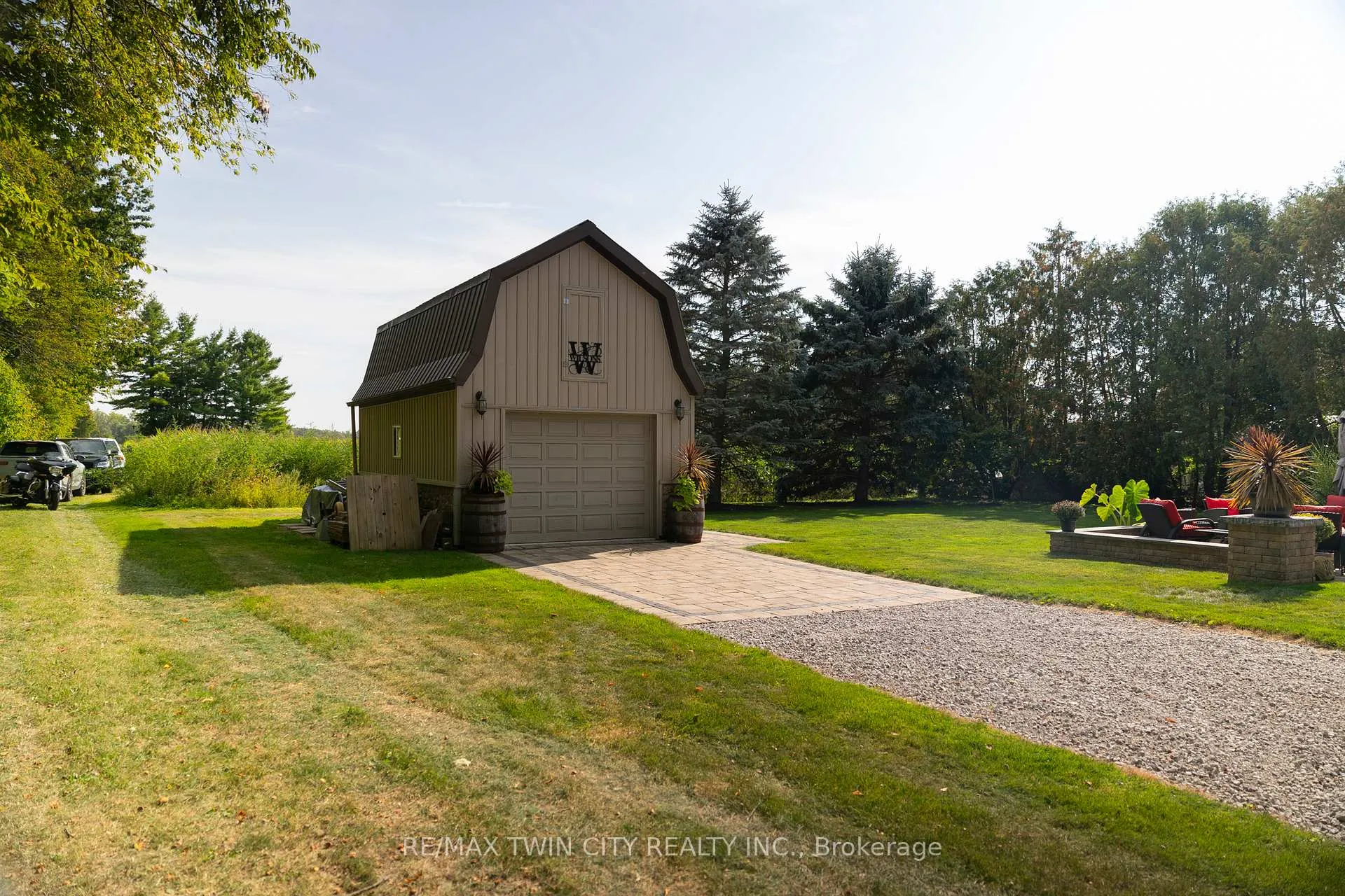 Photo 9 of 93 Norwich Road, Brant, Oakland — HOMEH
