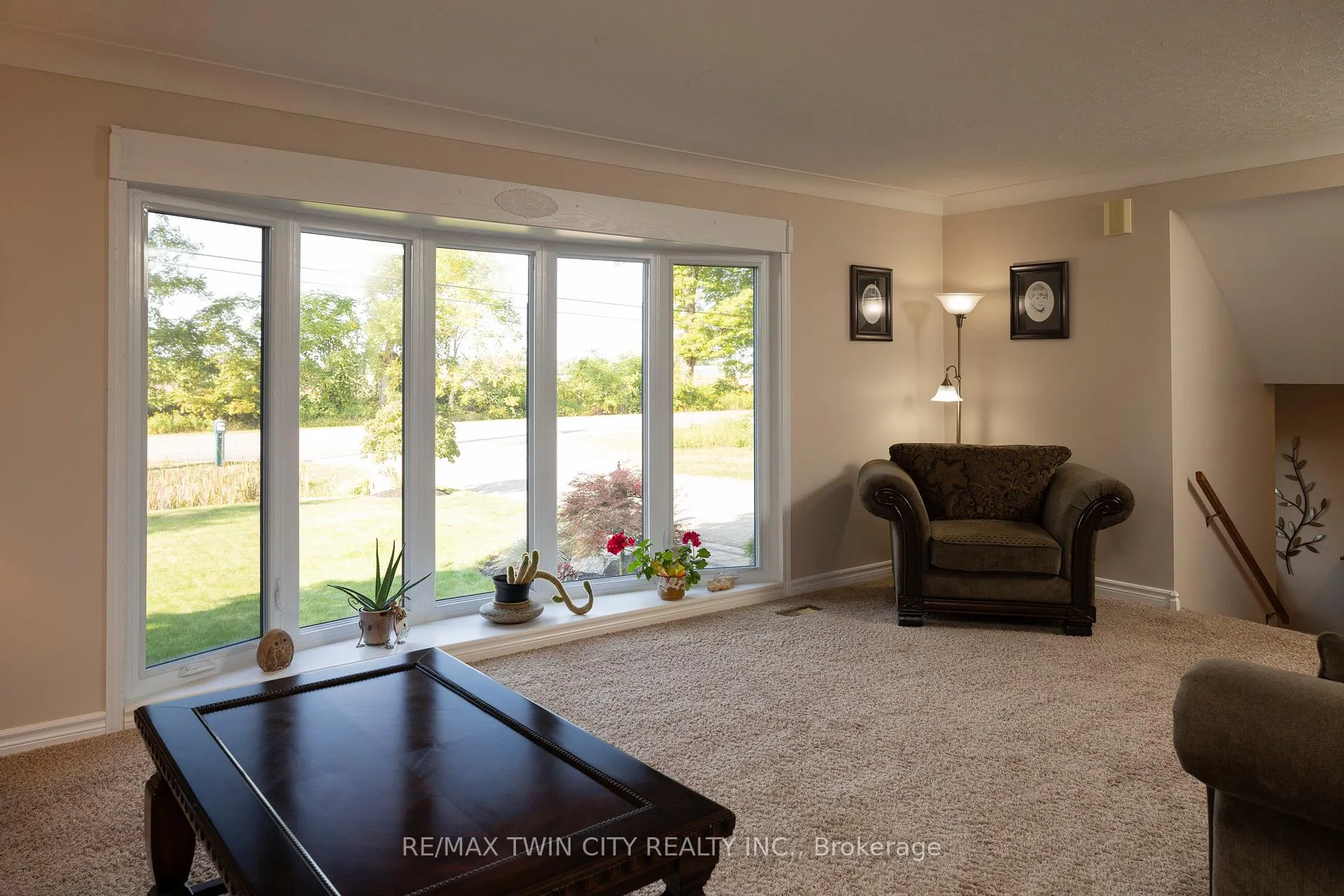 Photo 20 of 93 Norwich Road, Brant, Oakland — HOMEH