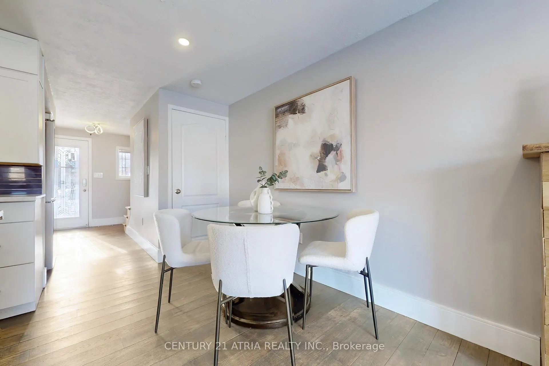 Photo 9 of 110 Cheltenham Road, Barrie, Georgian Drive — HOMEH