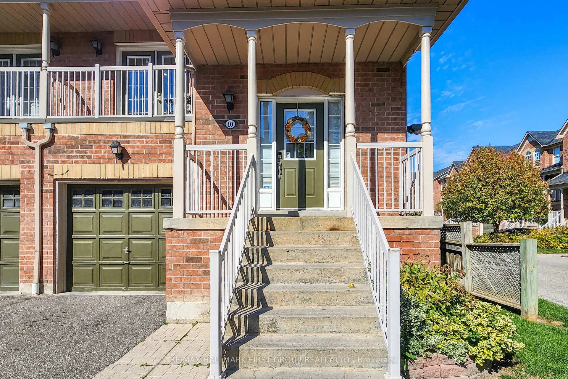 Photo 4 of Unit 10, 575 Steeple Hill, Pickering, Woodlands — HOMEH