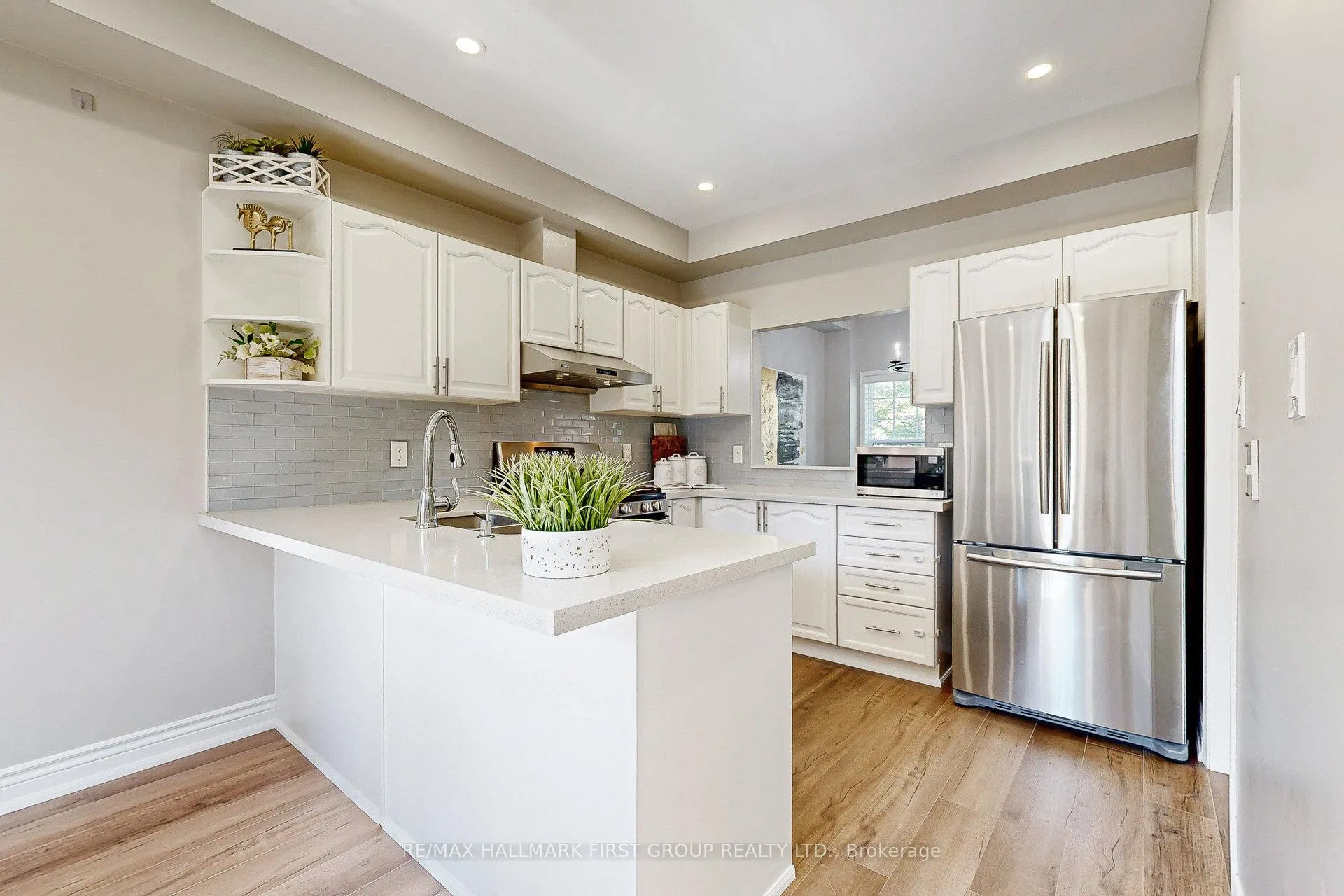 Photo 10 of Unit 10, 575 Steeple Hill, Pickering, Woodlands — HOMEH
