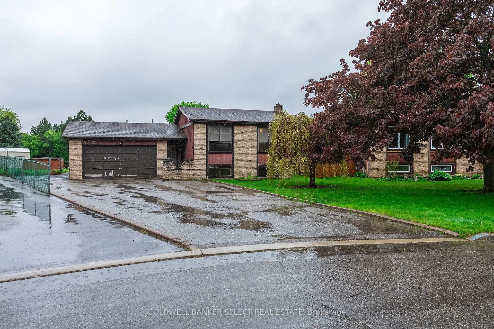 Photo 1 of 282 Whitehead Crescent, Caledon, Bolton North — HOMEH