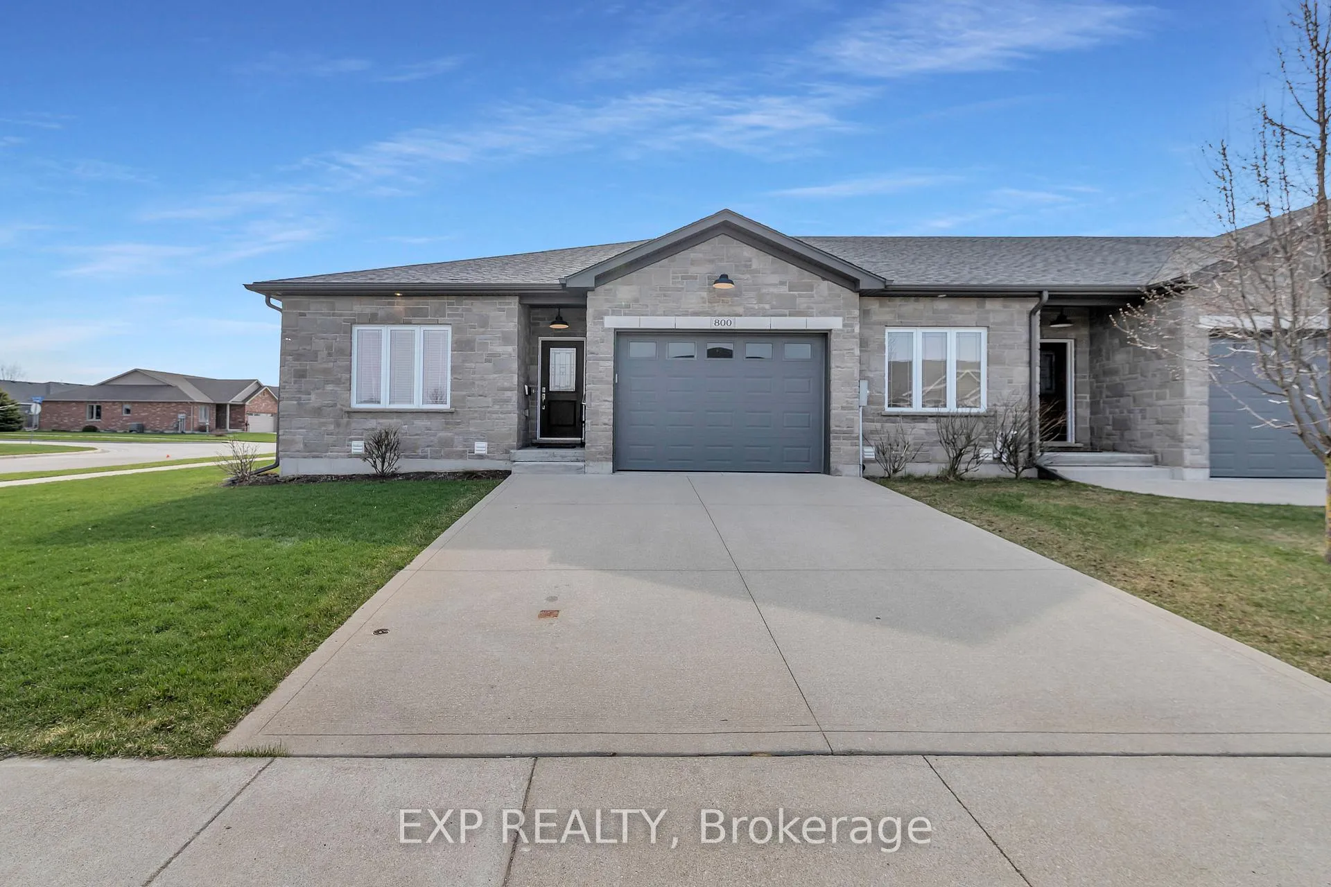 Photo 2 of 800 Baker Avenue S, North Perth, Listowel — HOMEH