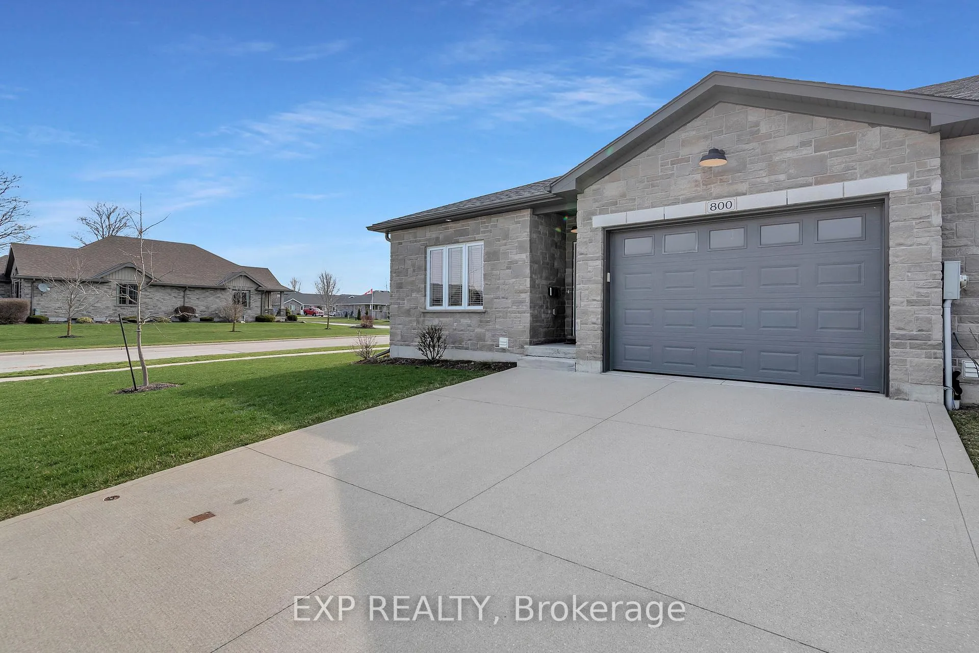 Photo 3 of 800 Baker Avenue S, North Perth, Listowel — HOMEH