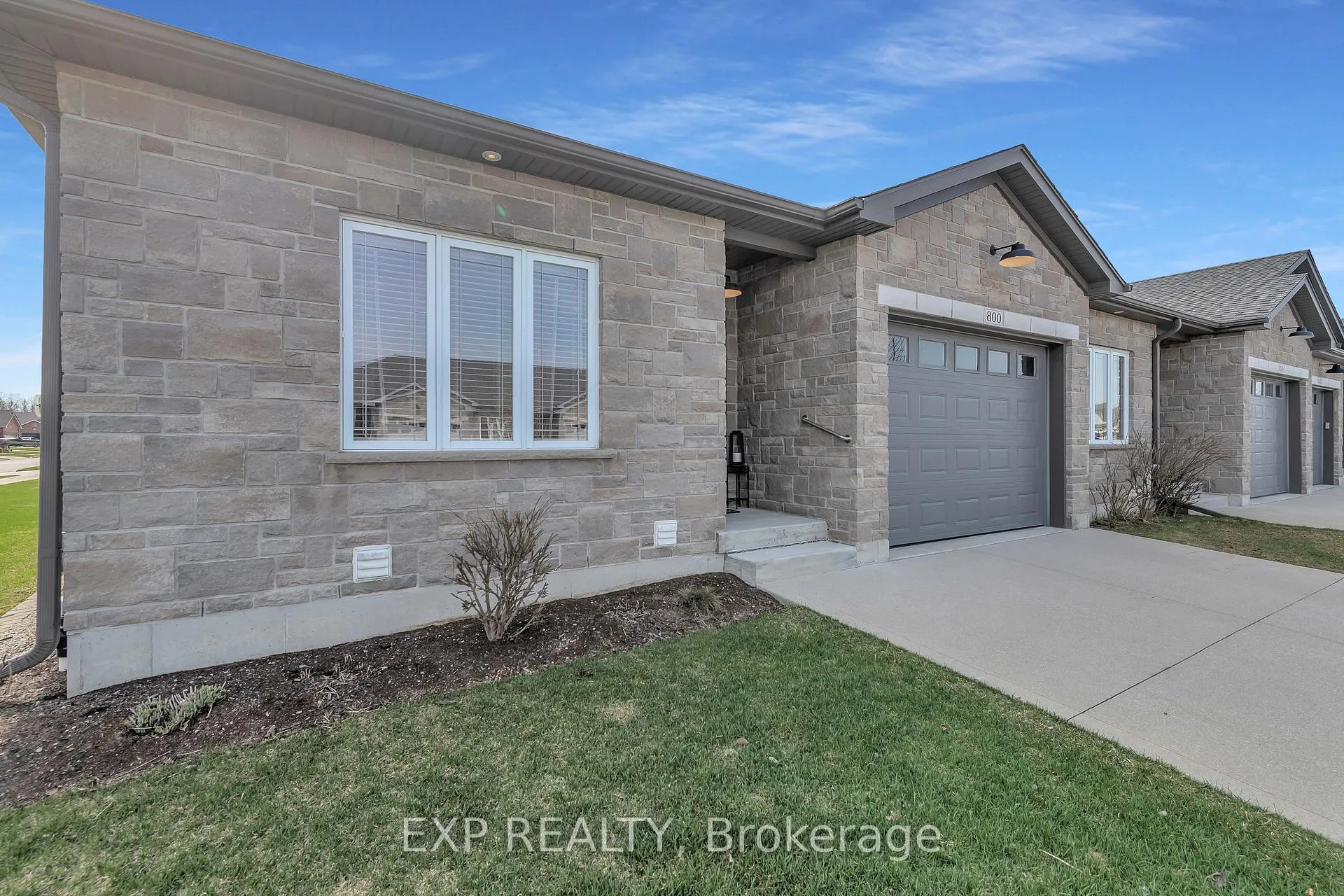 Photo 5 of 800 Baker Avenue S, North Perth, Listowel — HOMEH