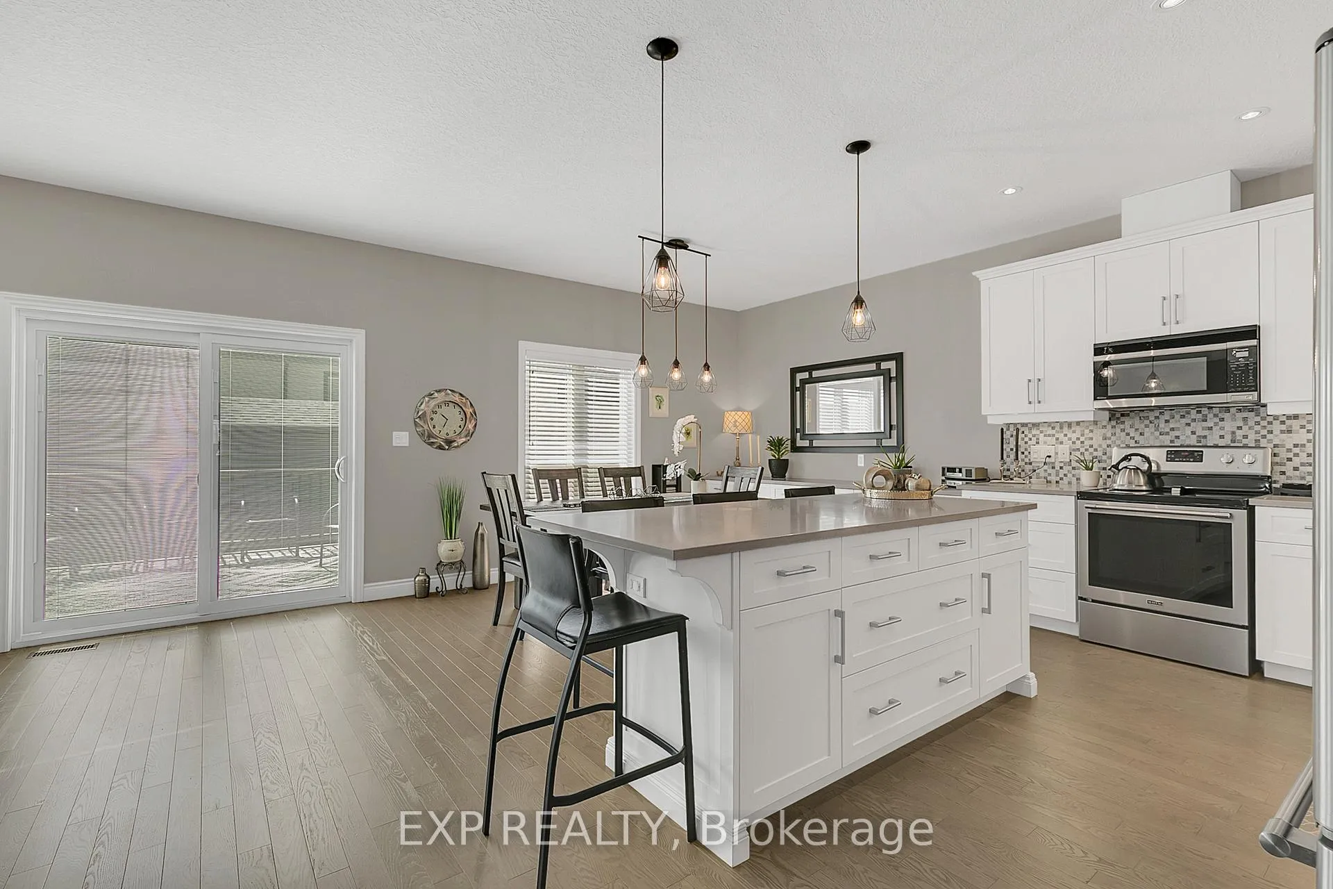 Photo 8 of 800 Baker Avenue S, North Perth, Listowel — HOMEH