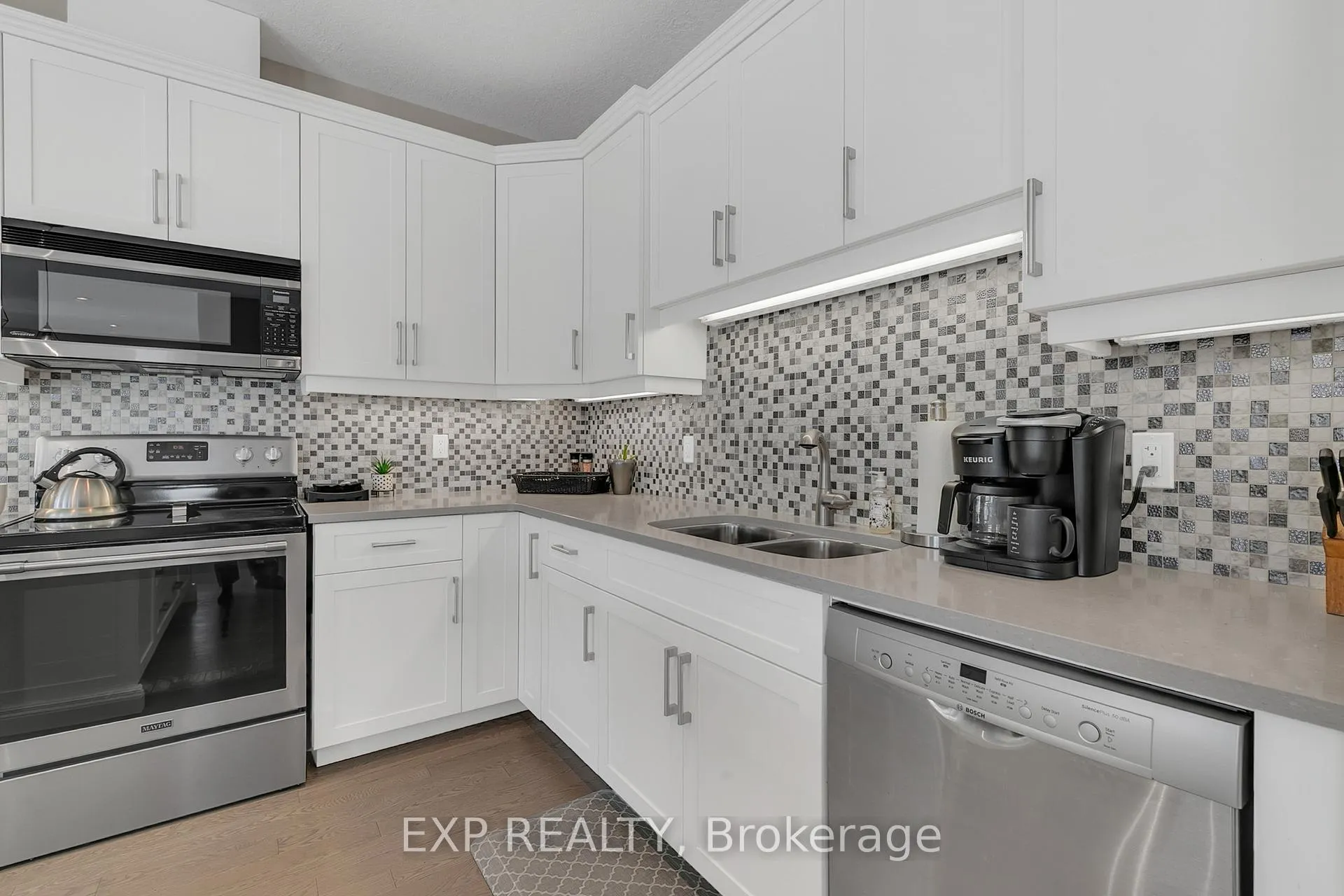 Photo 13 of 800 Baker Avenue S, North Perth, Listowel — HOMEH