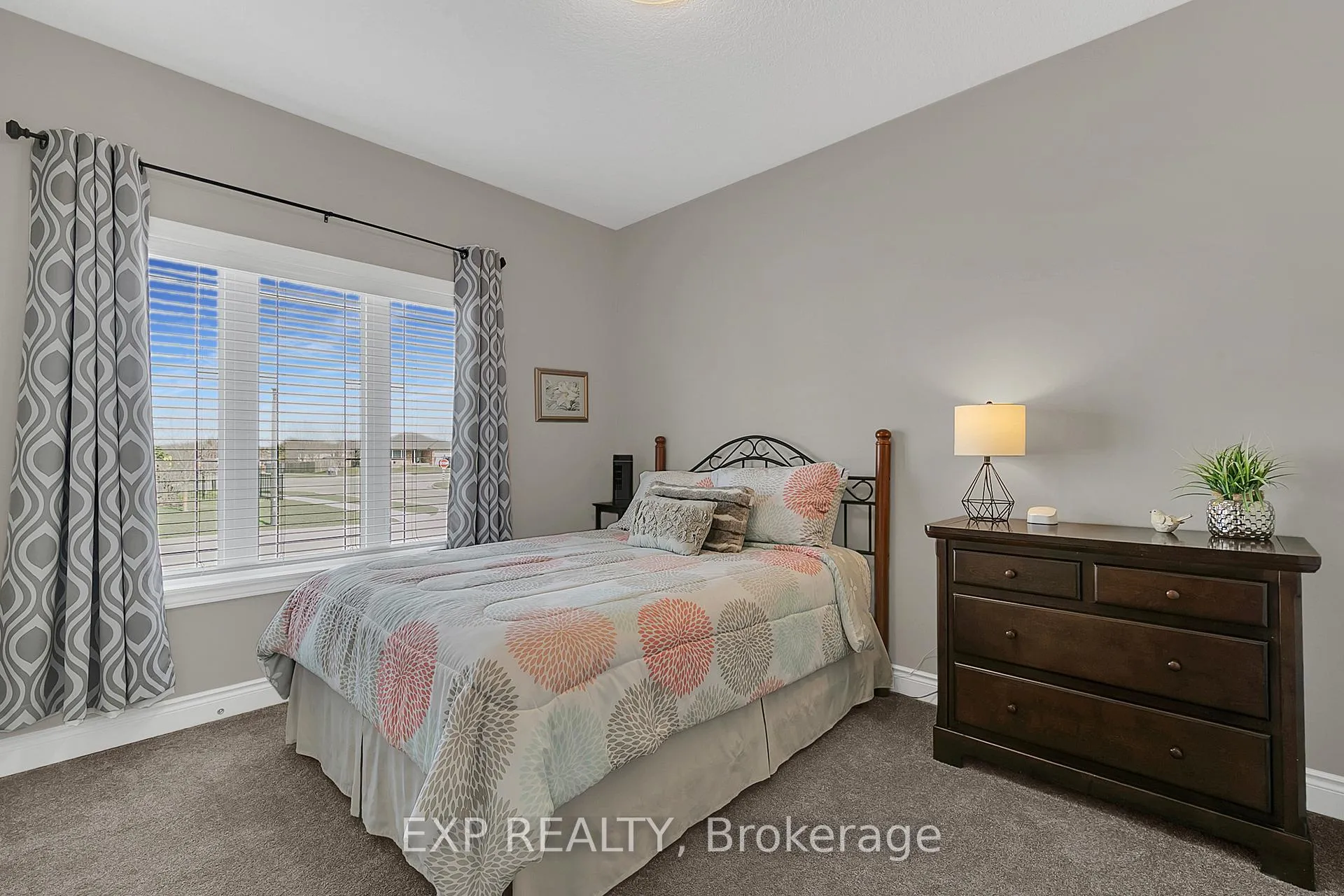 Photo 26 of 800 Baker Avenue S, North Perth, Listowel — HOMEH