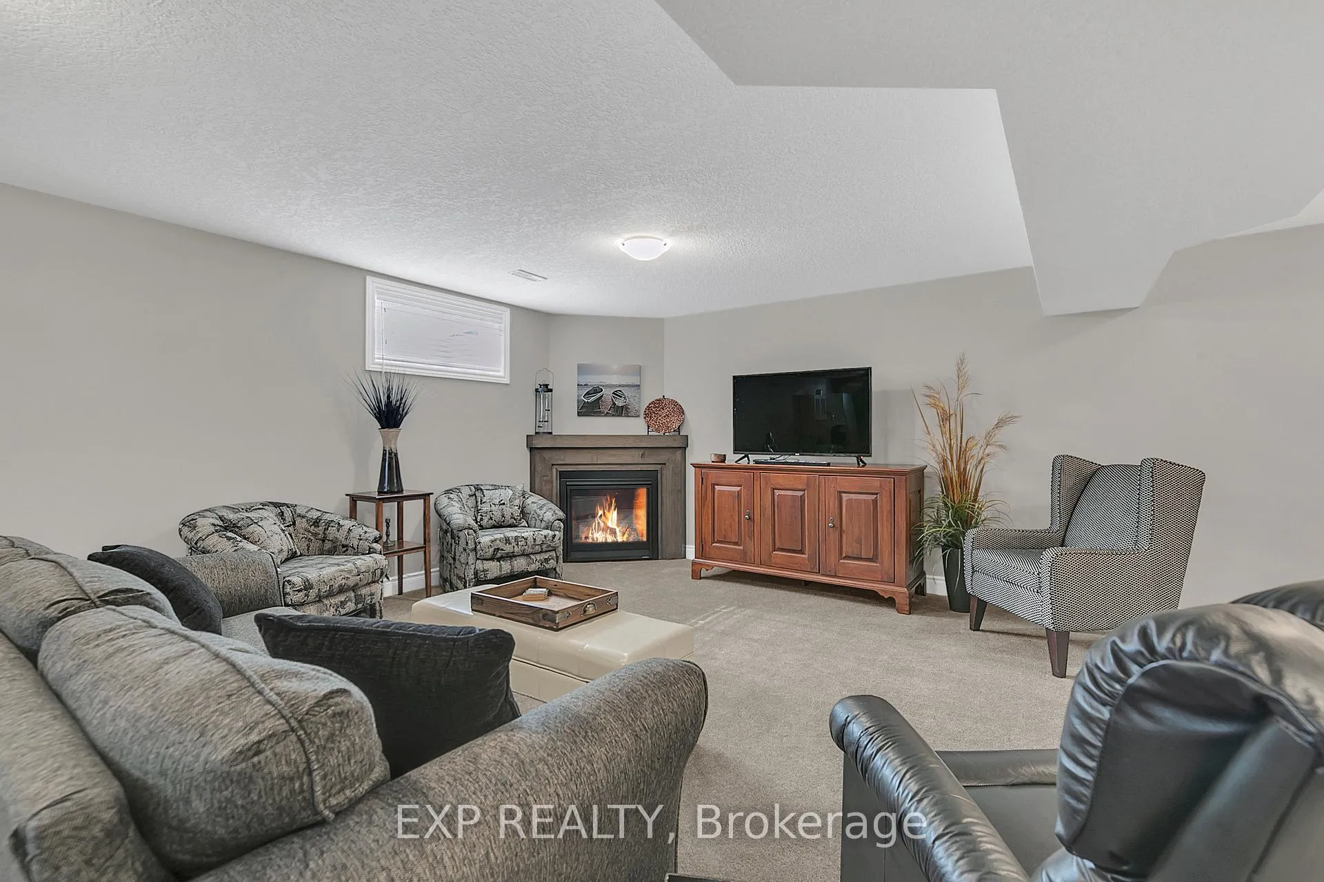 Photo 33 of 800 Baker Avenue S, North Perth, Listowel — HOMEH