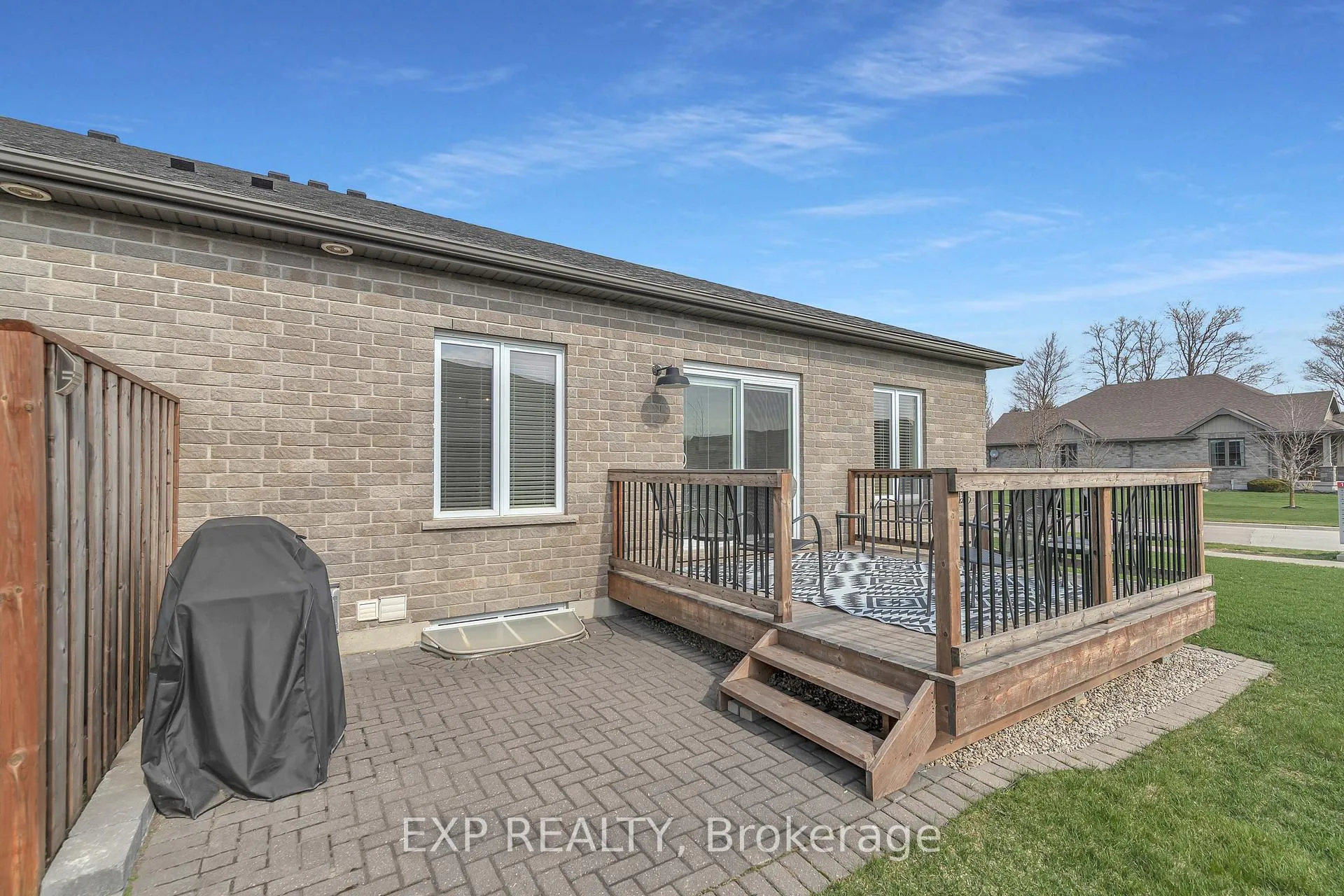 Photo 45 of 800 Baker Avenue S, North Perth, Listowel — HOMEH
