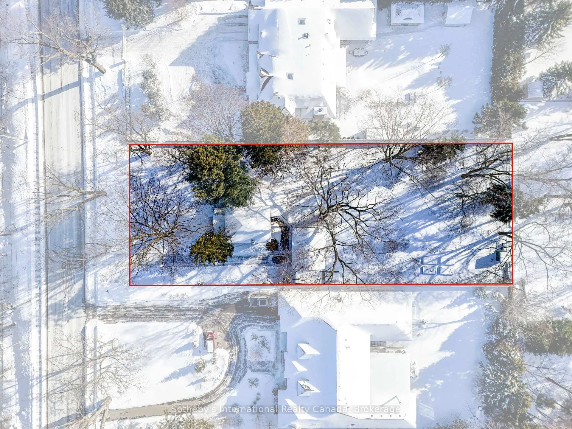 Photo 2 of 362 Fourth Line, Oakville, West — HOMEH
