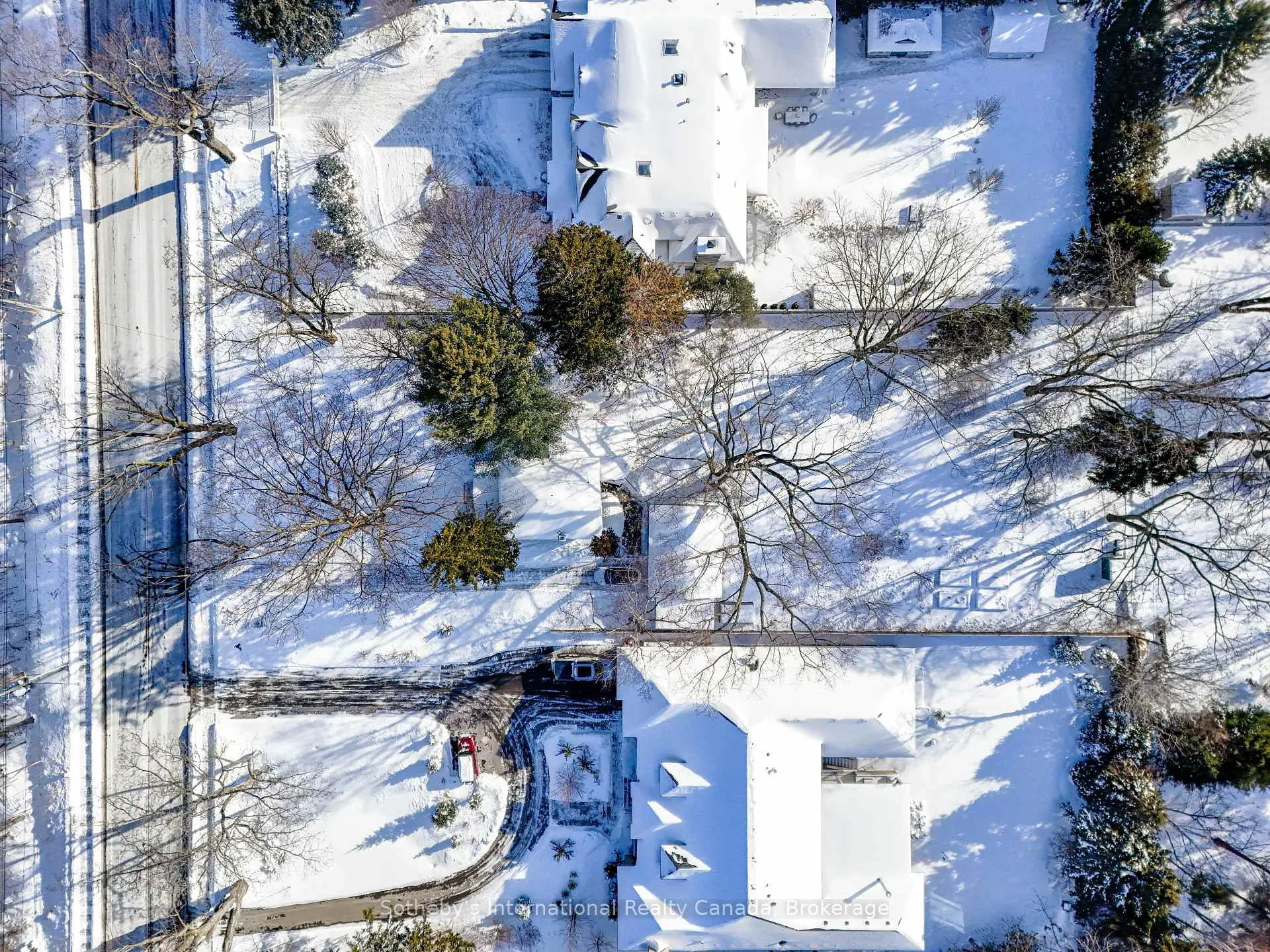 Photo 7 of 362 Fourth Line, Oakville, West — HOMEH