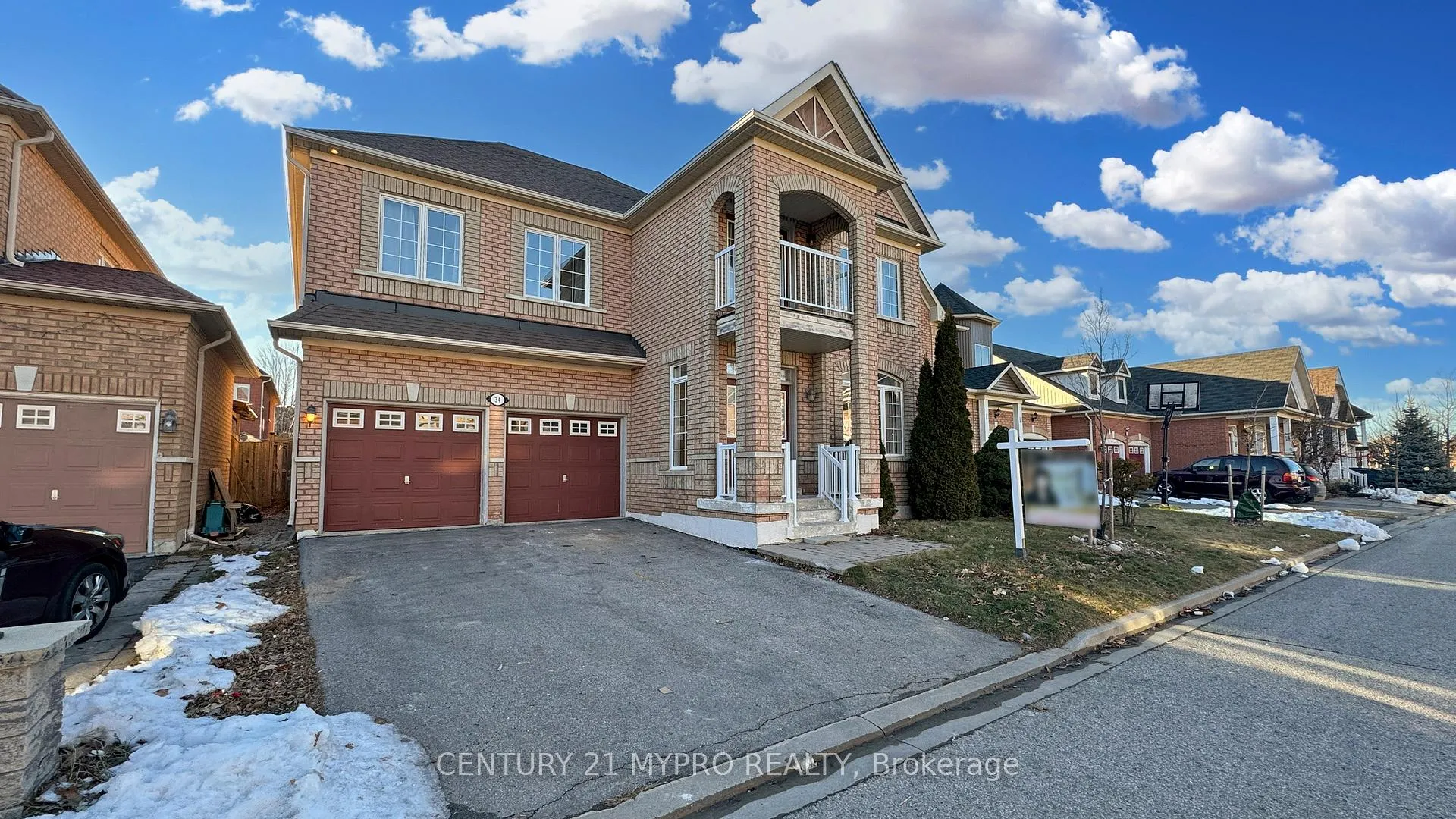 Photo 2 of 34 Ayhart Street, Markham, Wismer — HOMEH