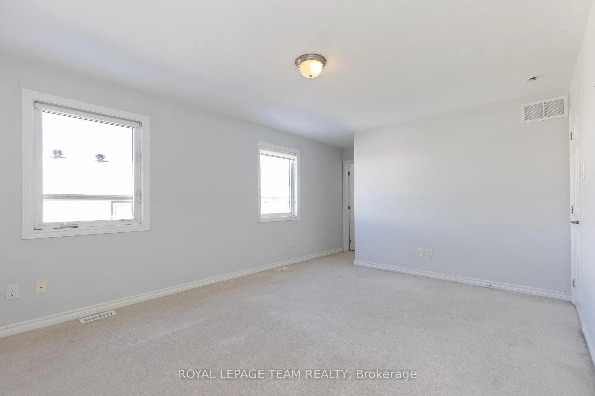 Photo 32 of 937 Shimmerton Circle, Ottawa, Kanata - Emerald Meadows/Trailwest — HOMEH