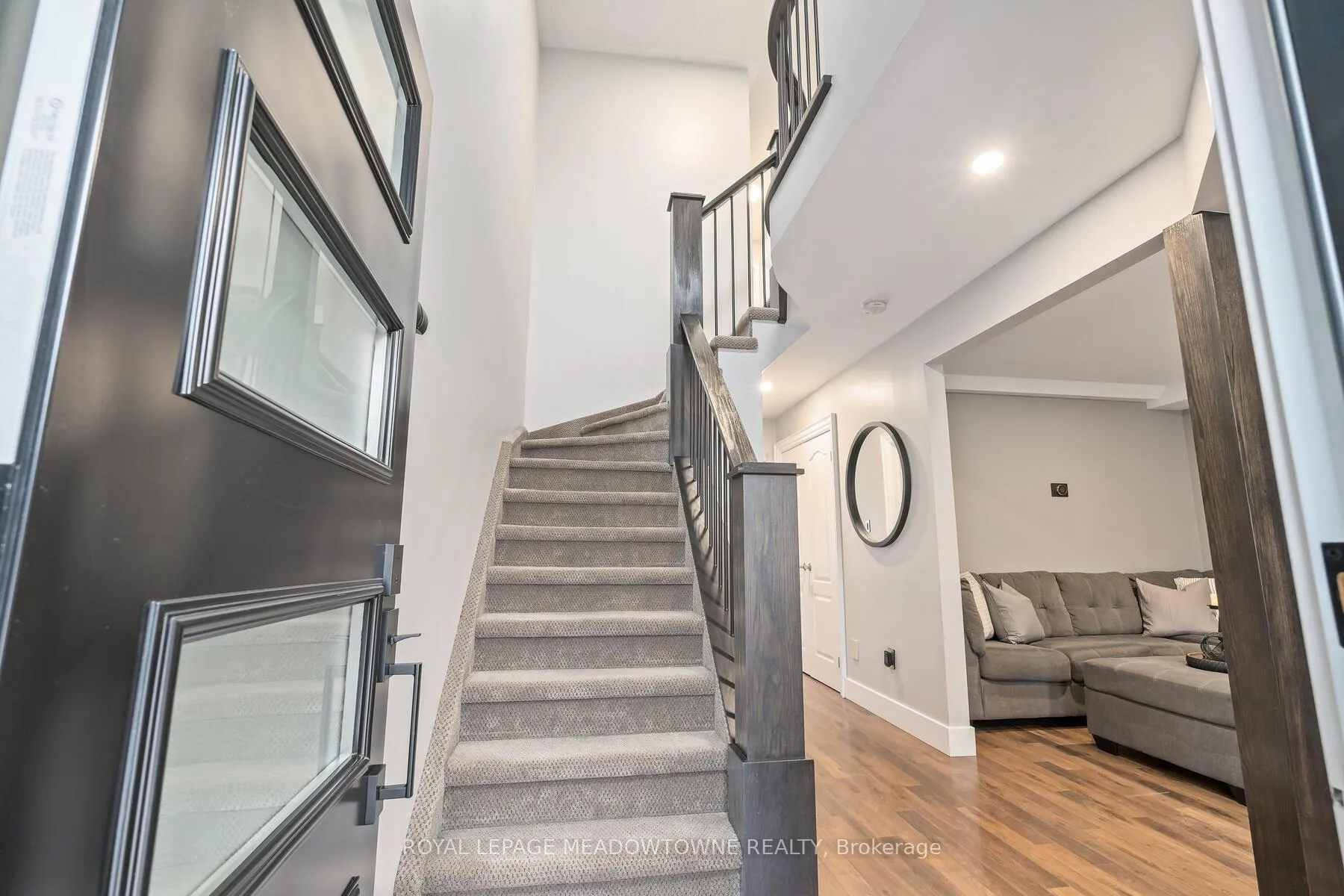 Photo 15 of 4 James Young Drive, Halton Hills, Georgetown — HOMEH