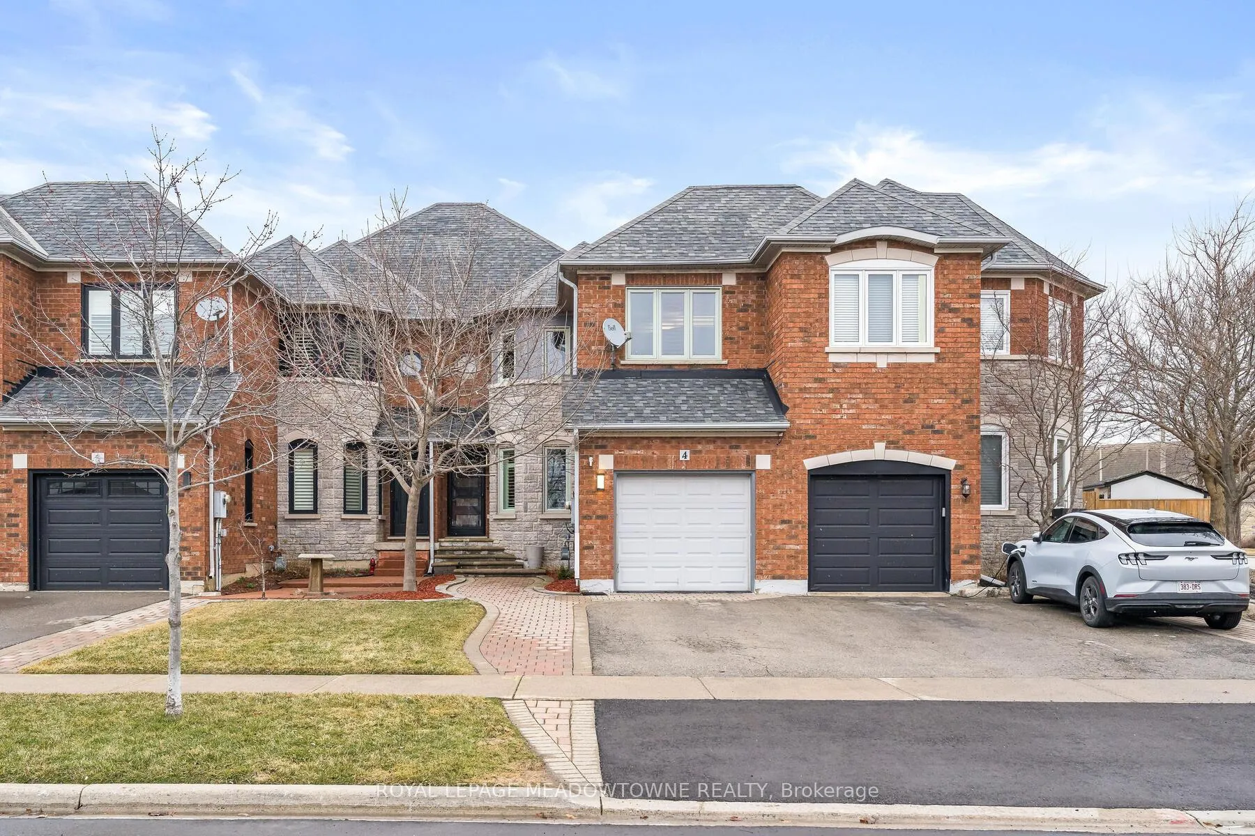 Photo 41 of 4 James Young Drive, Halton Hills, Georgetown — HOMEH