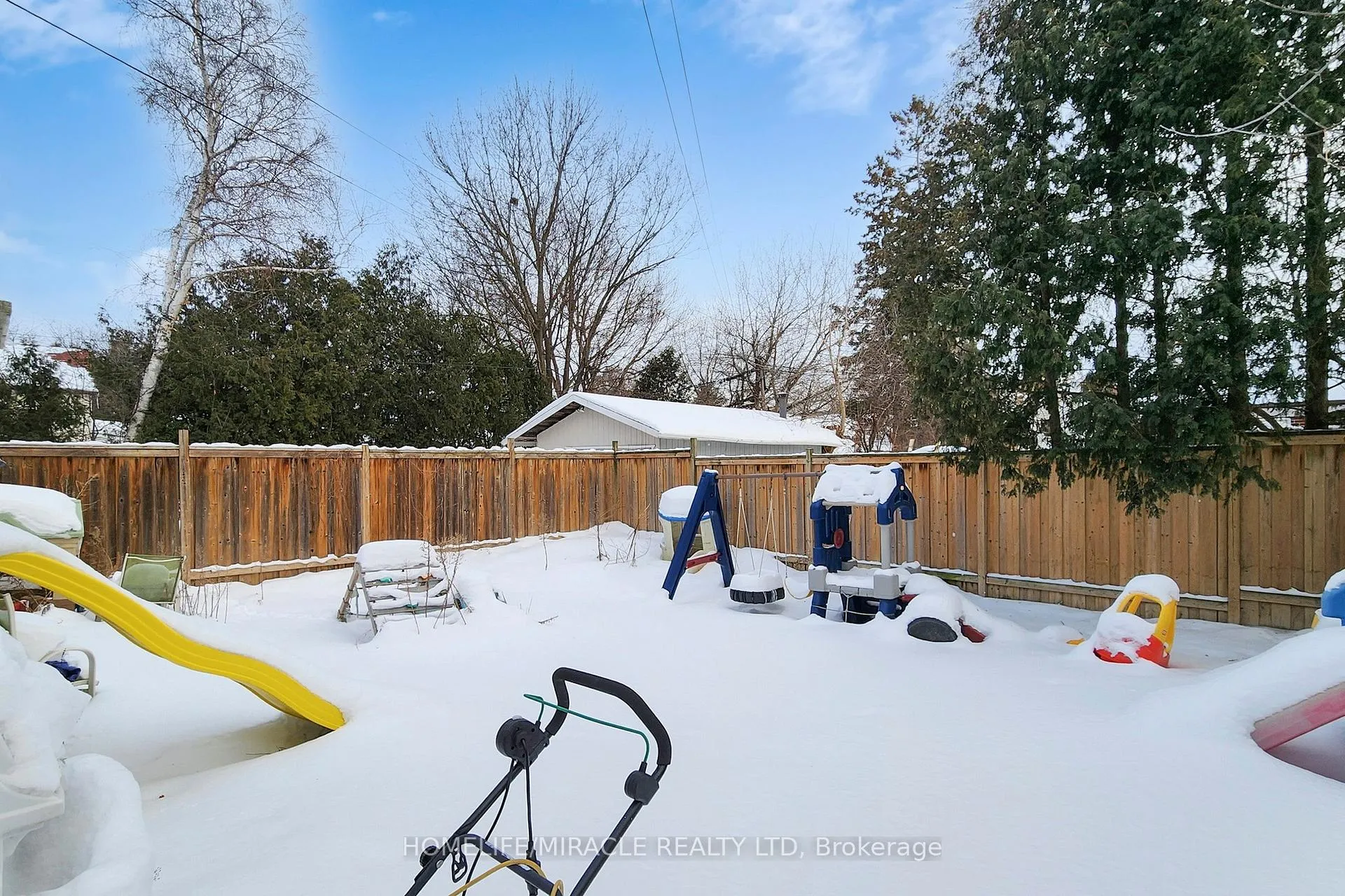 Photo 46 of 99 Adelaide Avenue W, Oshawa, O'Neill — HOMEH