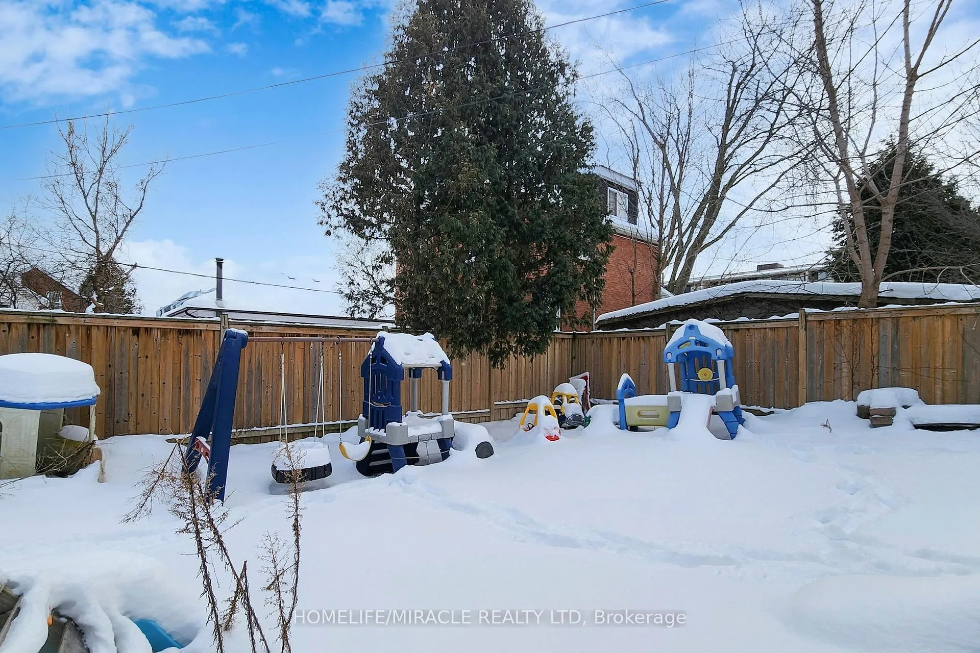 Photo 48 of 99 Adelaide Avenue W, Oshawa, O'Neill — HOMEH