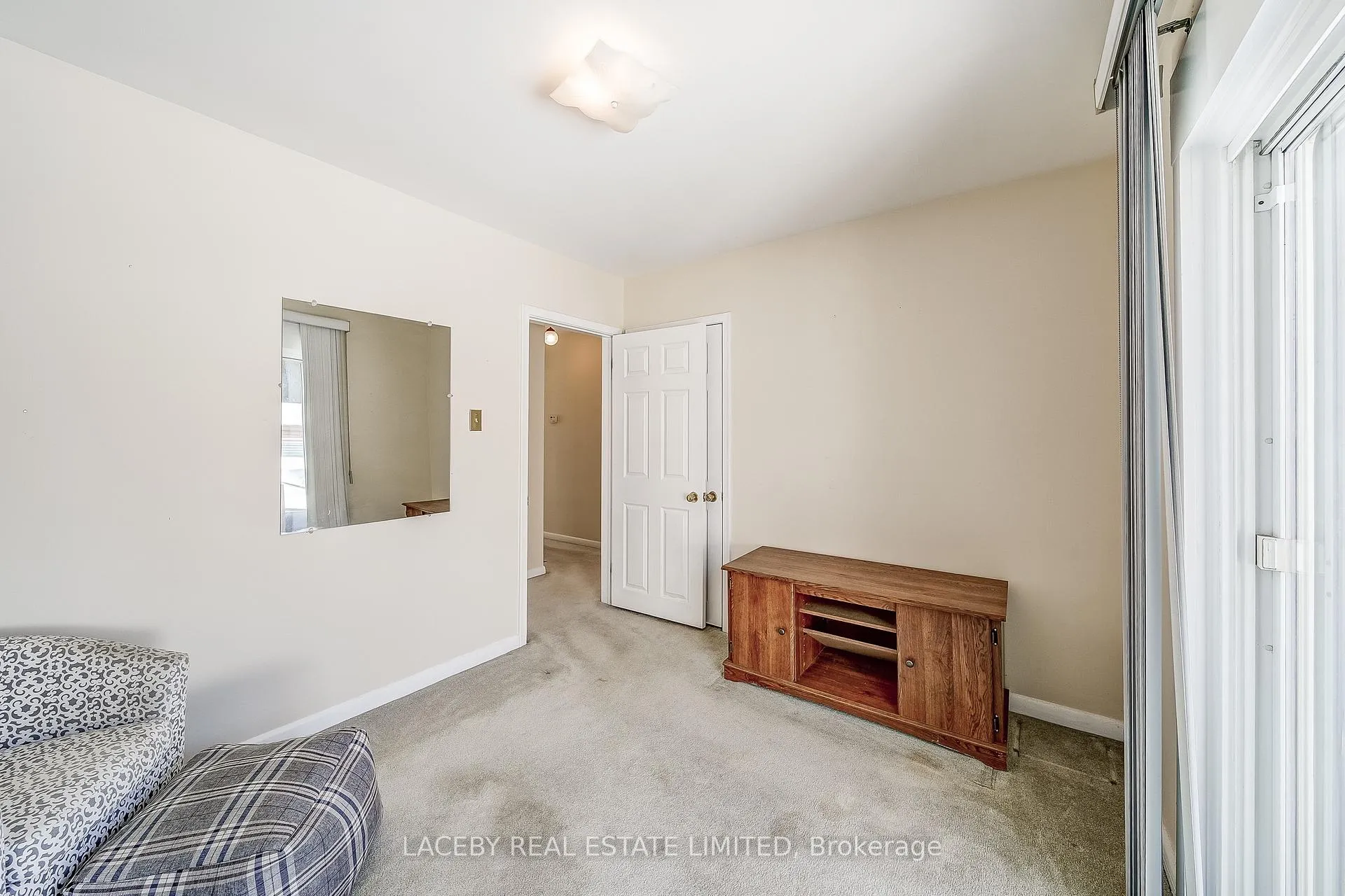 Photo 20 of 18 Patrick Drive, Aurora, Aurora Highlands — HOMEH