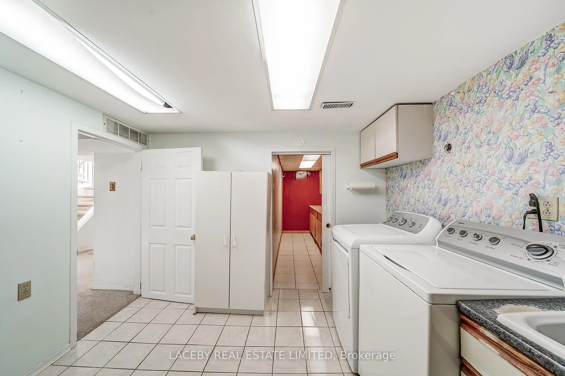 Photo 32 of 18 Patrick Drive, Aurora, Aurora Highlands — HOMEH