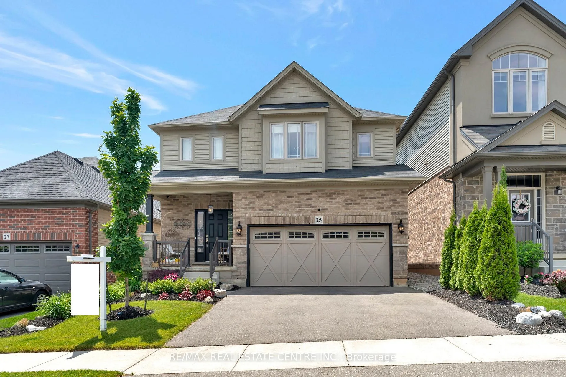 Photo 1 of 25 Vic Chambers Place, Brant, Paris — HOMEH