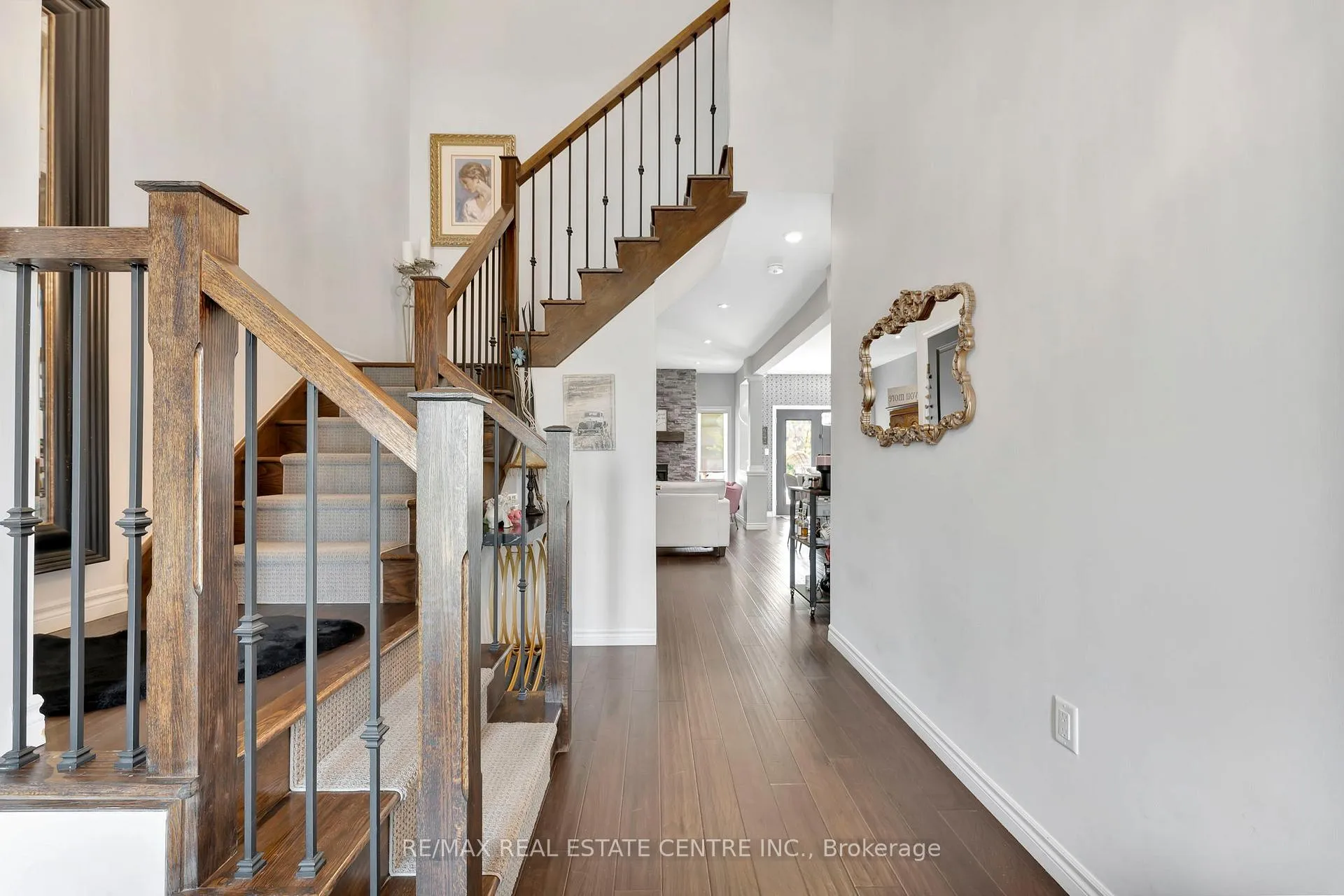 Photo 6 of 25 Vic Chambers Place, Brant, Paris — HOMEH