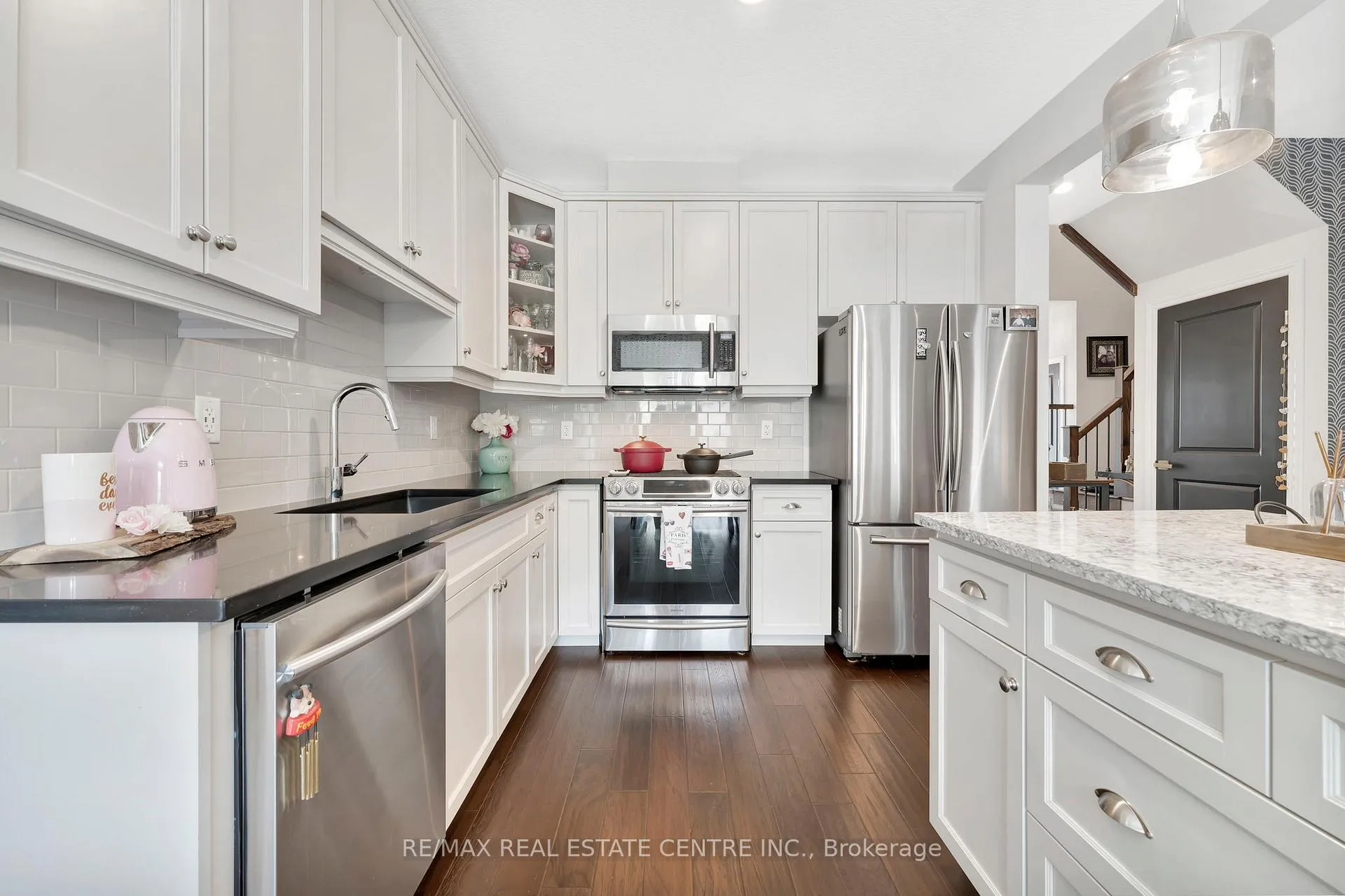 Photo 13 of 25 Vic Chambers Place, Brant, Paris — HOMEH