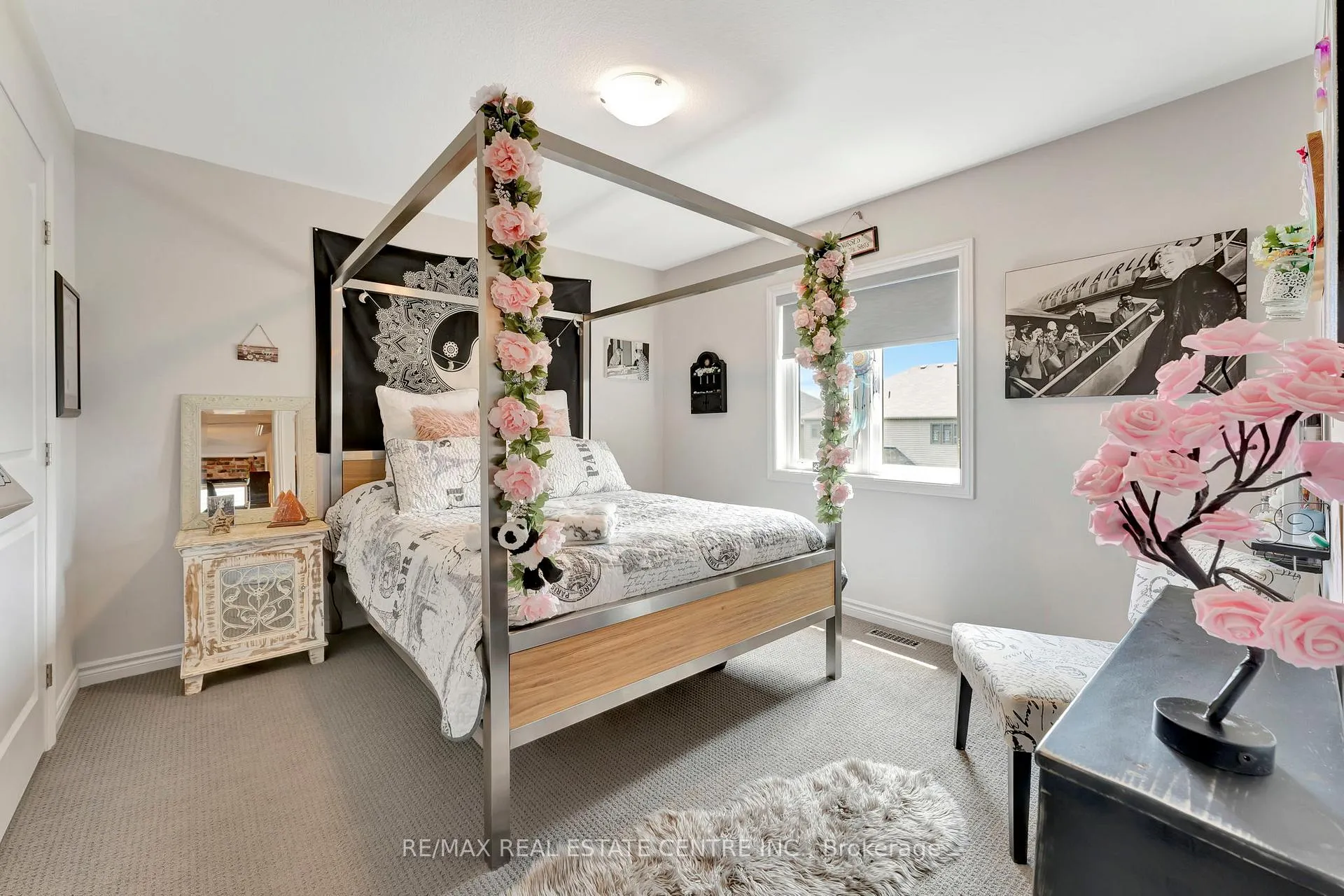 Photo 28 of 25 Vic Chambers Place, Brant, Paris — HOMEH