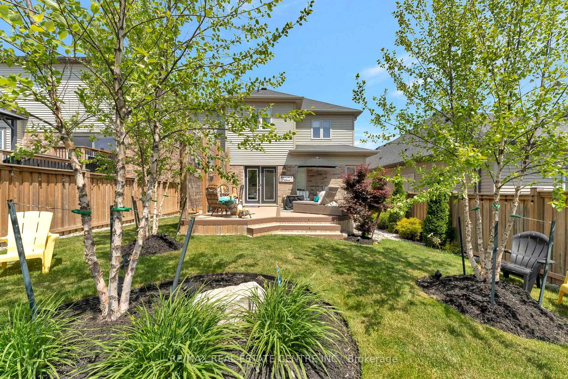 Photo 37 of 25 Vic Chambers Place, Brant, Paris — HOMEH